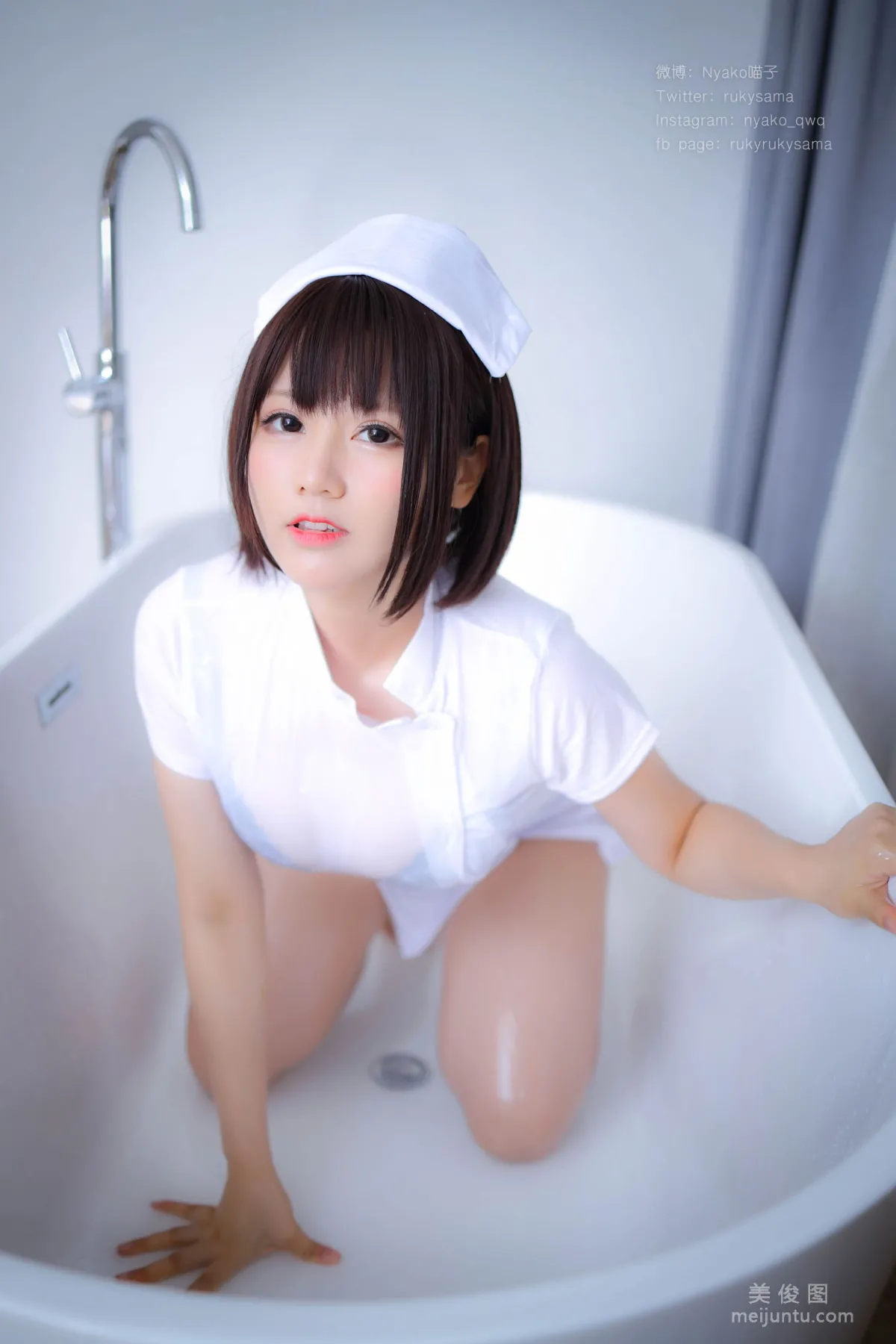 Nyako喵子 《白絲護士服》 寫真集 55