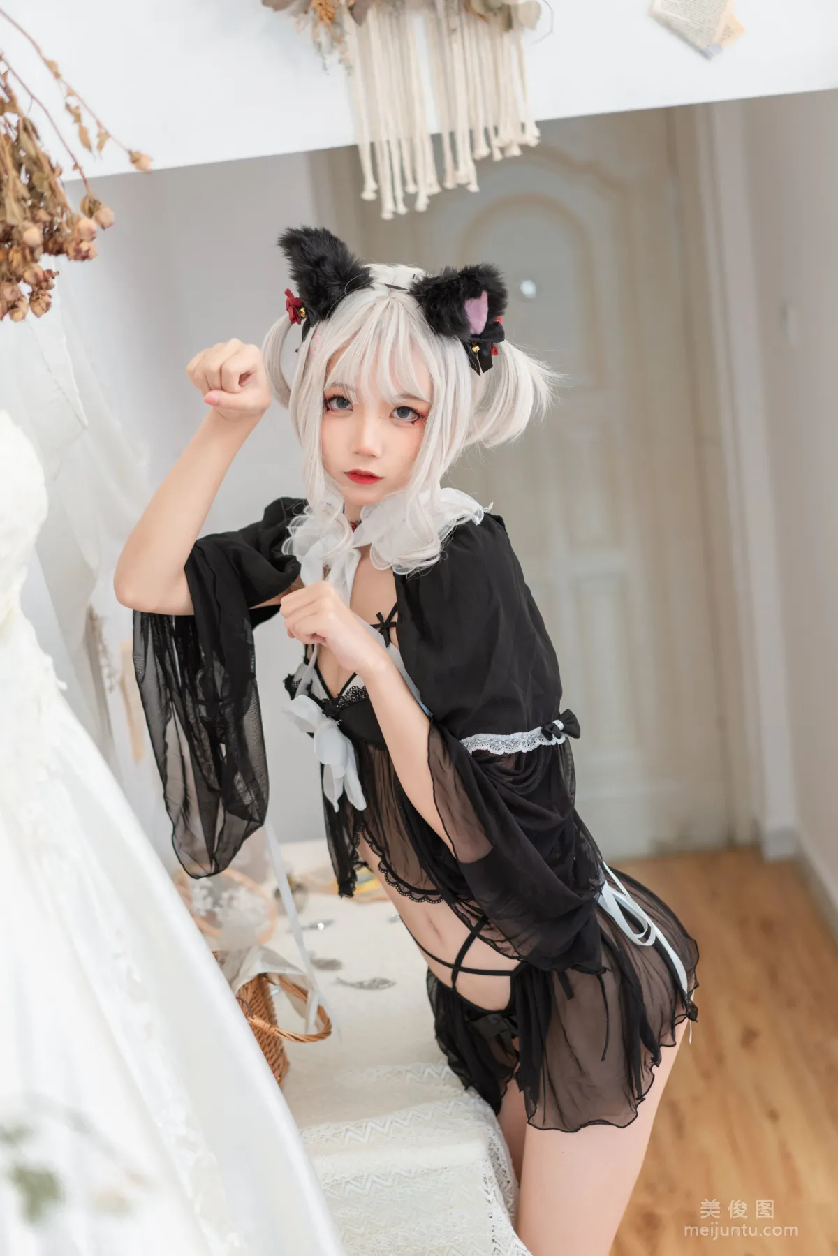Wugeng Baigui: Web Idols photo 16