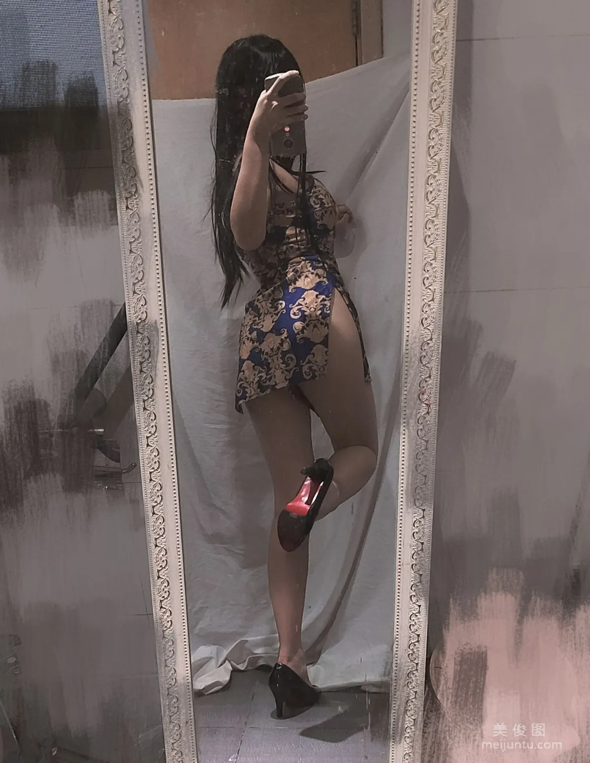 Mizhi Maoqiu "Qipao Sister" Photo Set photo 27