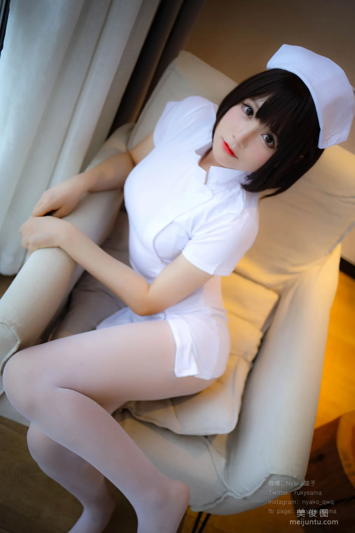 Nyako喵子 《白丝护士服》 写真集5