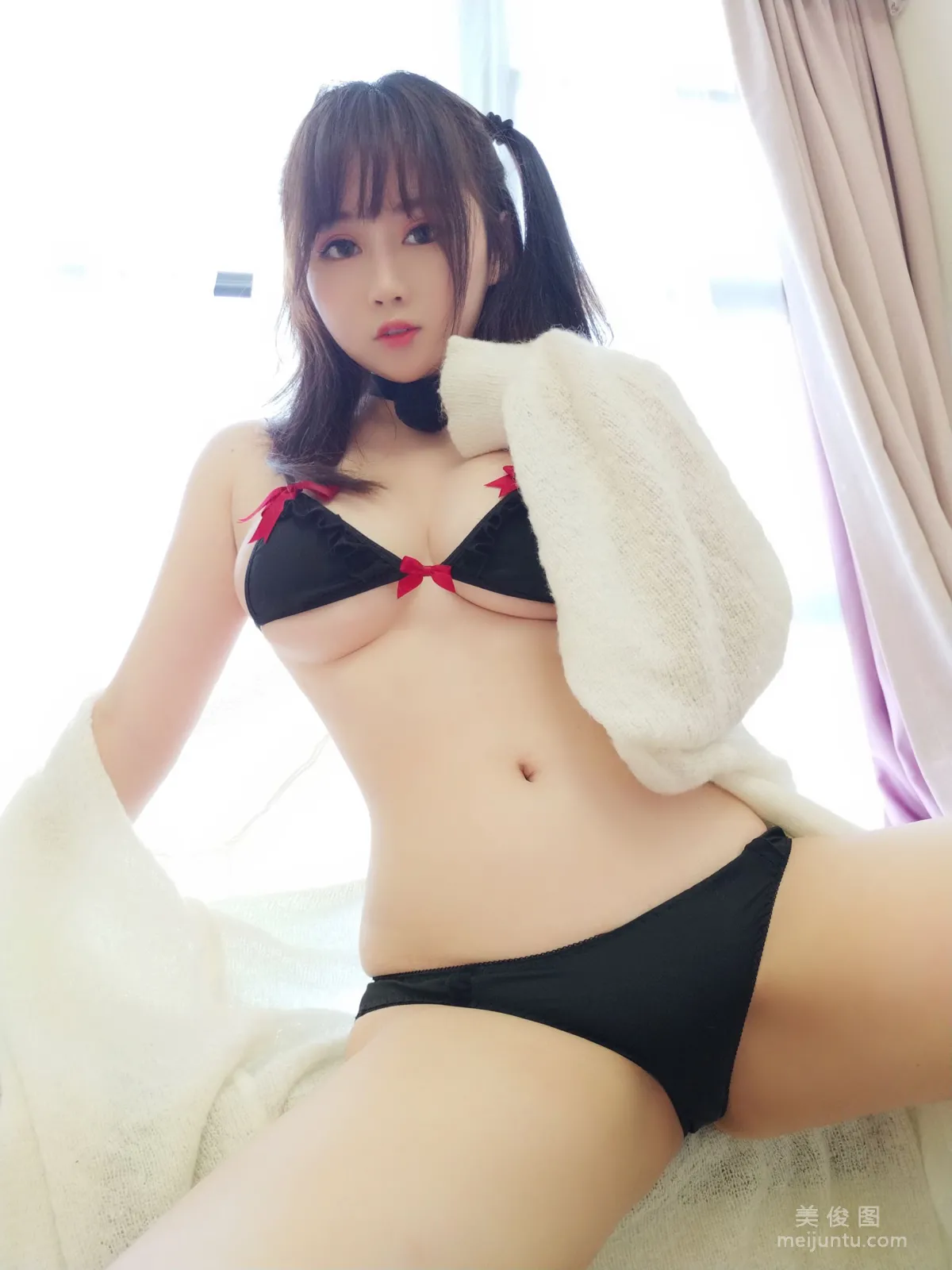 Shiyi Jiangya: Web Idols photo 13