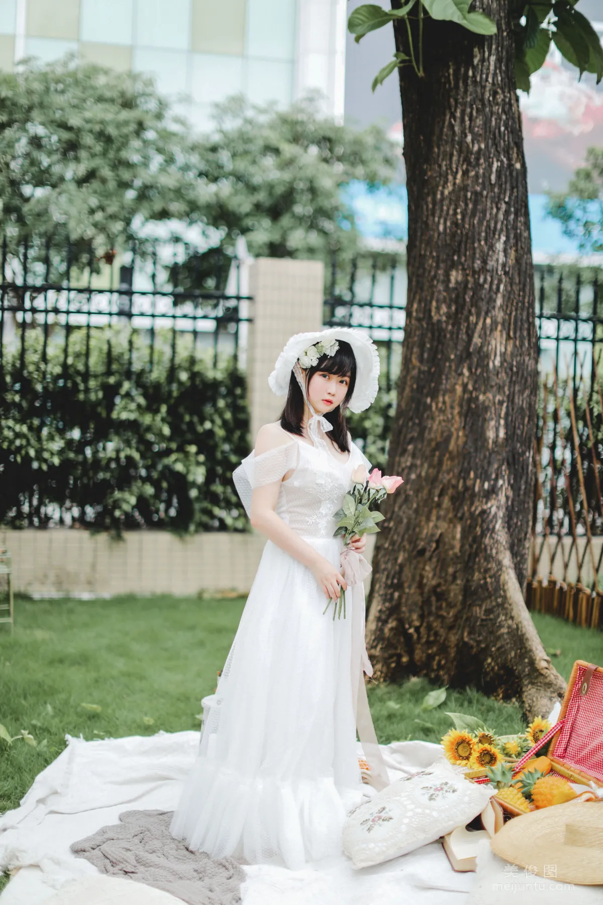 [美女Coser] 是依酱呀 《欧风》 写真集30