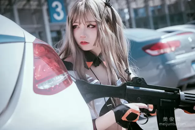 五更百鬼 《少女前線》 寫真集