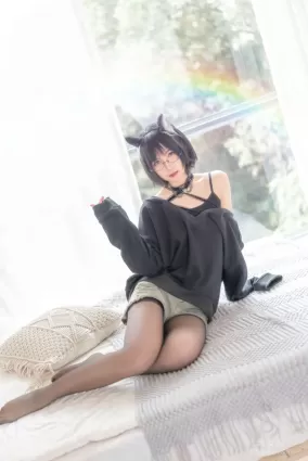 Coser逐月su 《日常貓娘》 寫真集