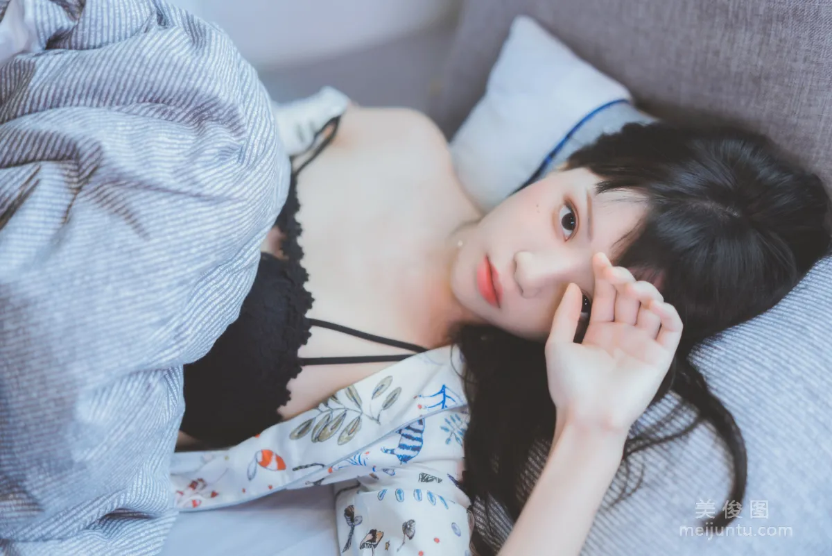 [美女Coser] 桜桃喵 《倦》 写真集29