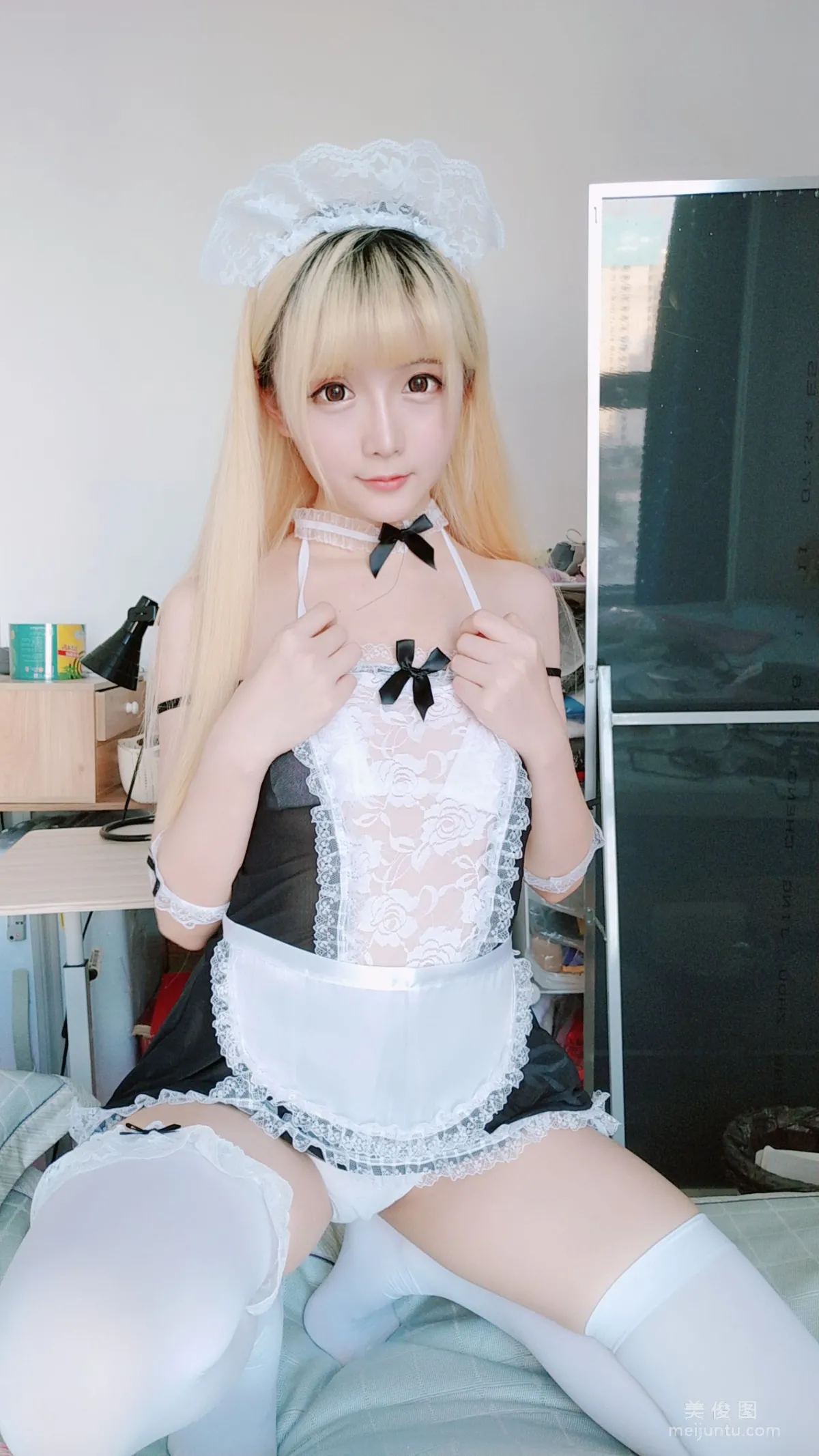 Xingzhi Chichi, Maid Photo Set photo 36