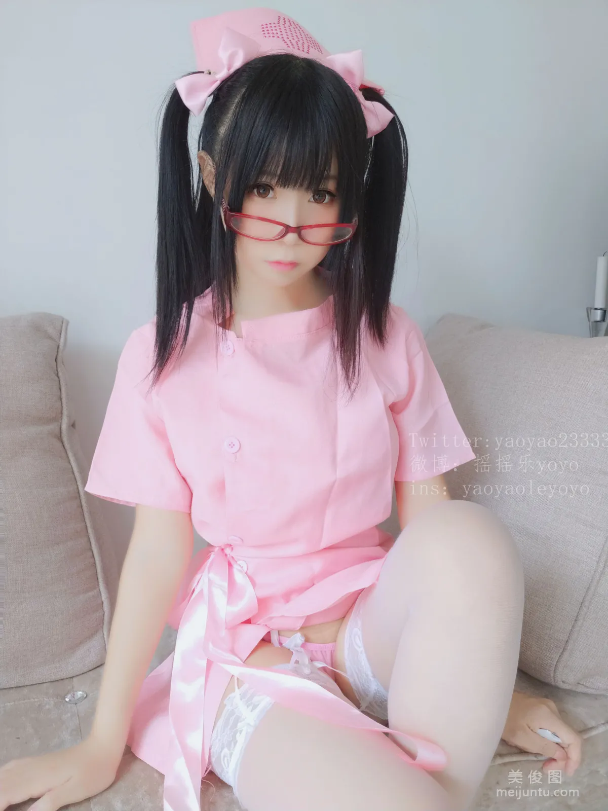 Yao Yaole: Web Idols photo 10
