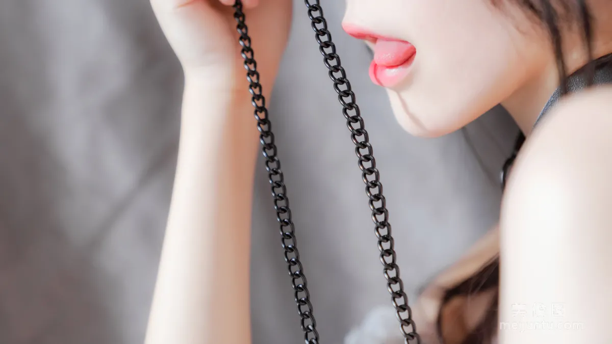 Ying Taomiao: Web Idols photo 18