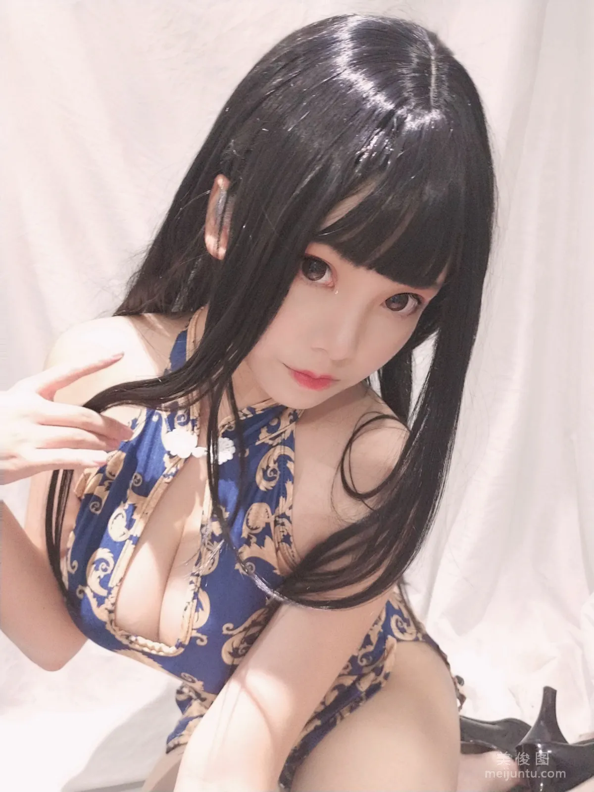 Mizhi Maoqiu "Qipao Sister" Photo Set photo 6