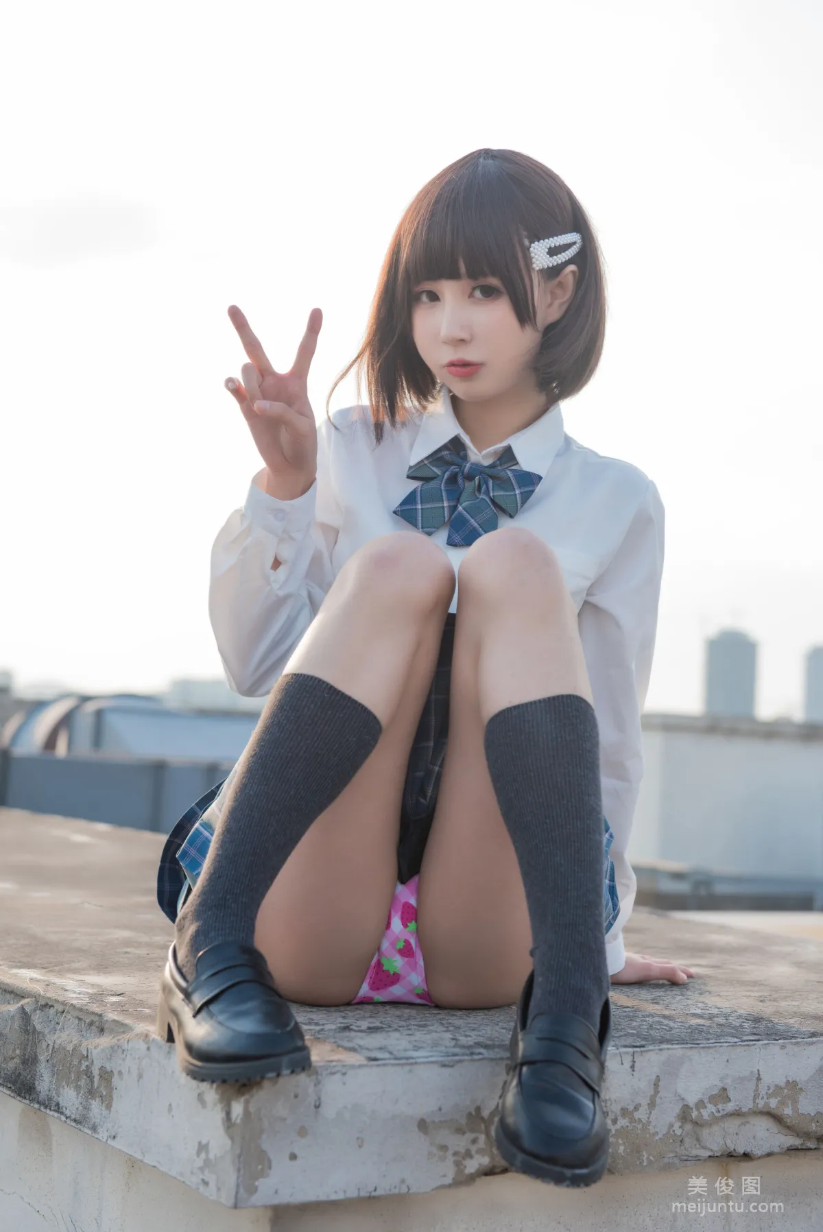 Coser南鴿 《少女裙底》 寫真集 6