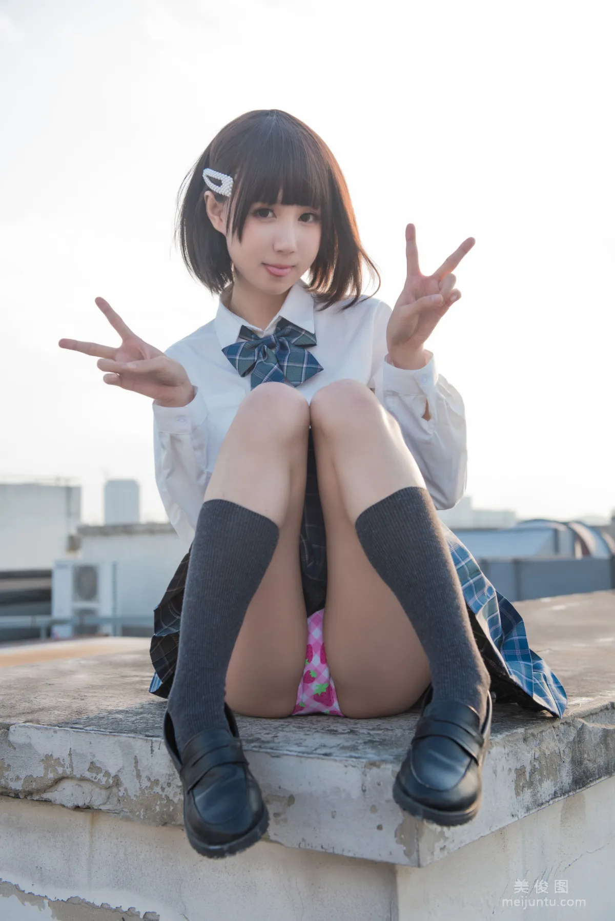 Coser南鴿 《少女裙底》 寫真集 8