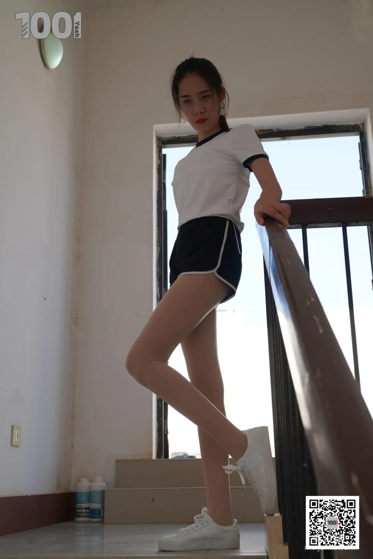 [One Thousand and One Nights] Model Xi Gua, Embracing the Sunlight 4, Nude Stockings Beautiful Legs Photo Set photo 6