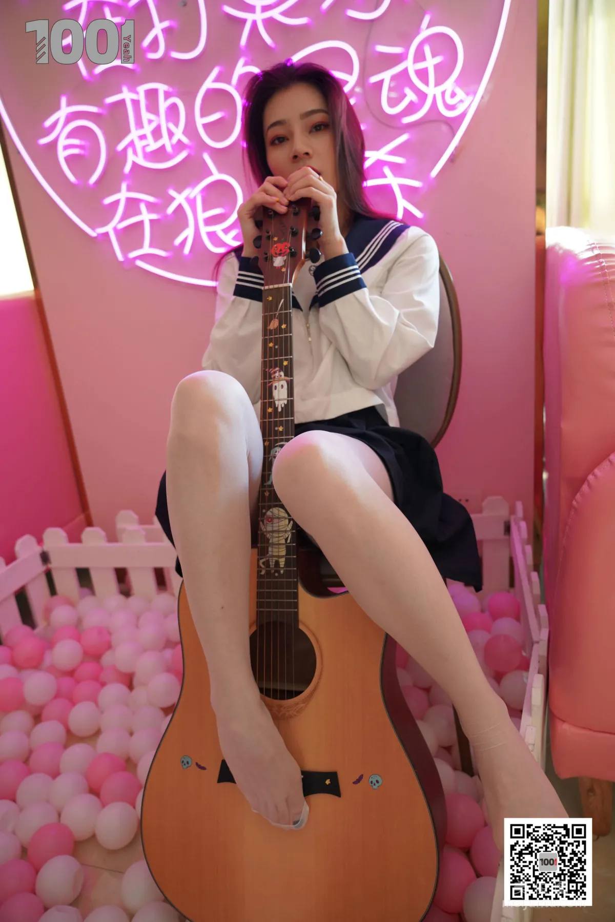 [IESS一千零一夜] 模特真真《逃课的JK少女3》 写真集11