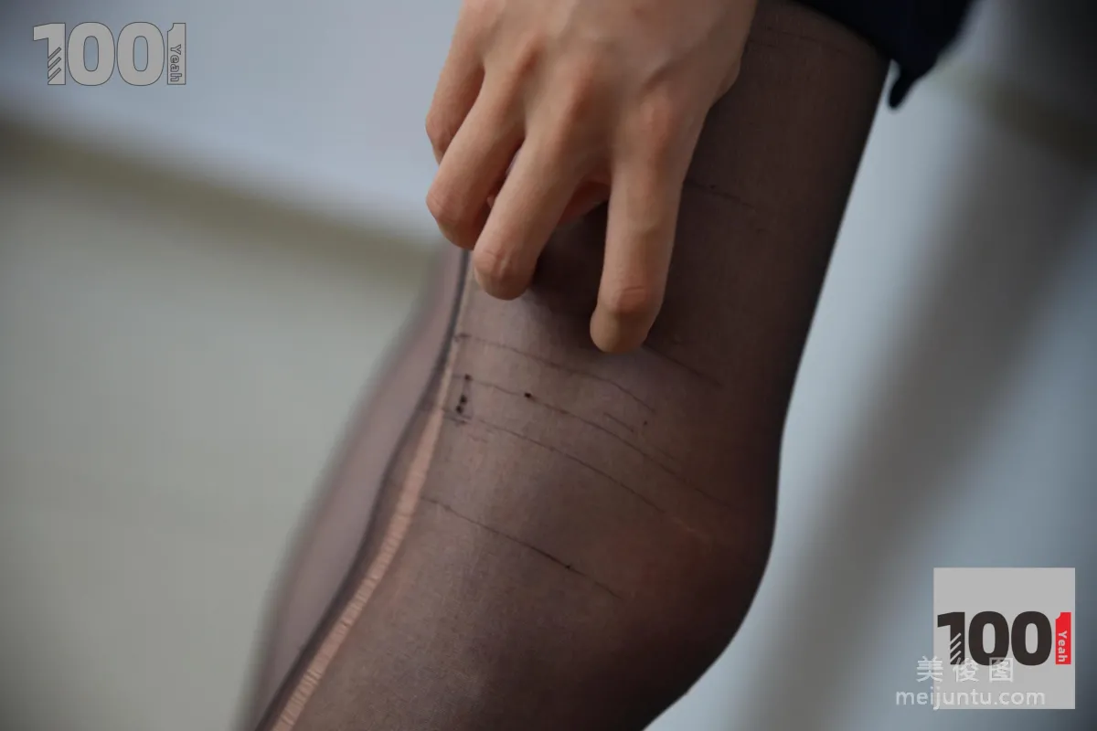 [One Thousand and One Nights] Model: Cao Mei Salesperson's Lunch Break 1 Street Snap Black Stockings Photo Set photo 73