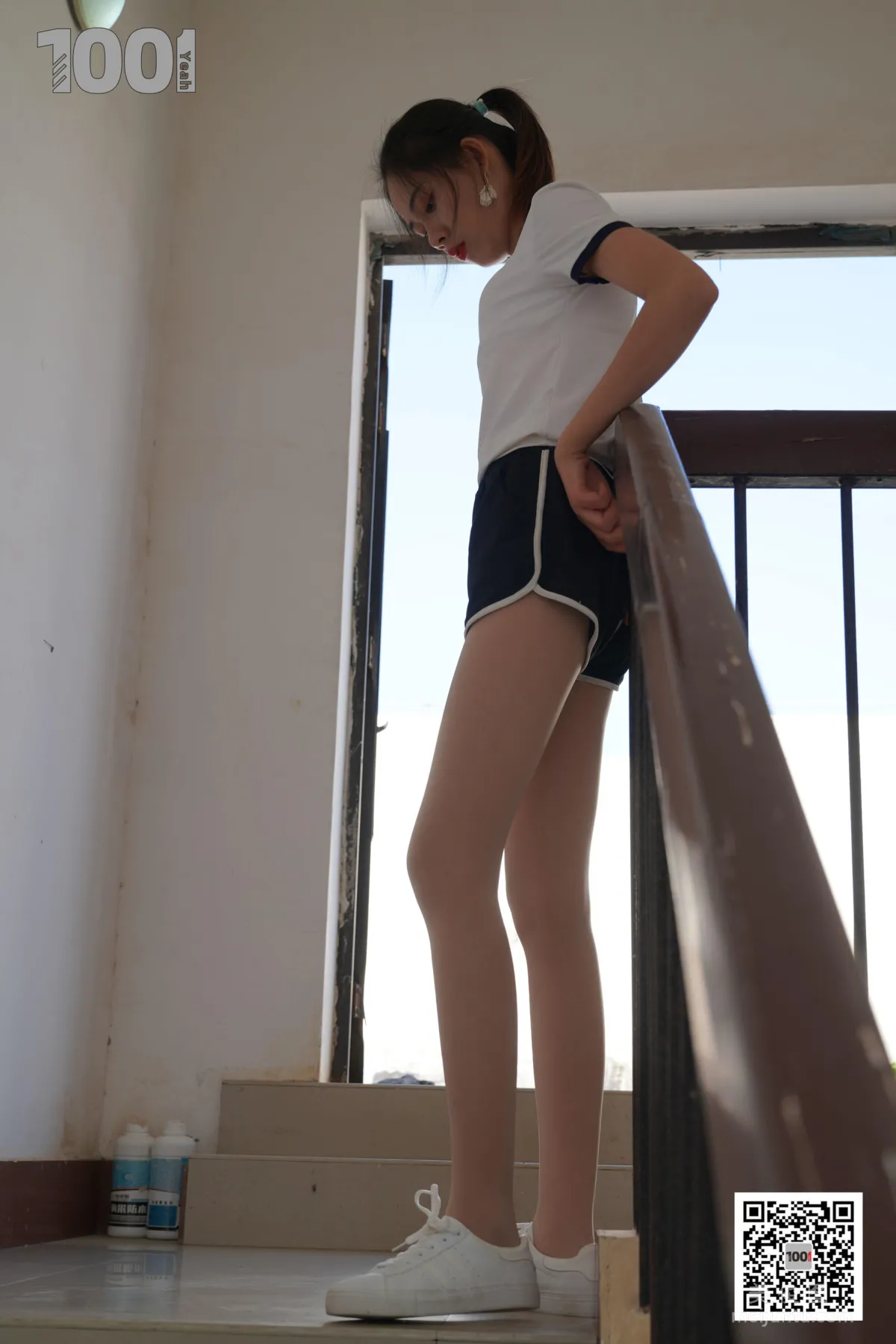 [One Thousand and One Nights] Model Xi Gua, Embracing the Sunlight 4, Nude Stockings Beautiful Legs Photo Set photo 3