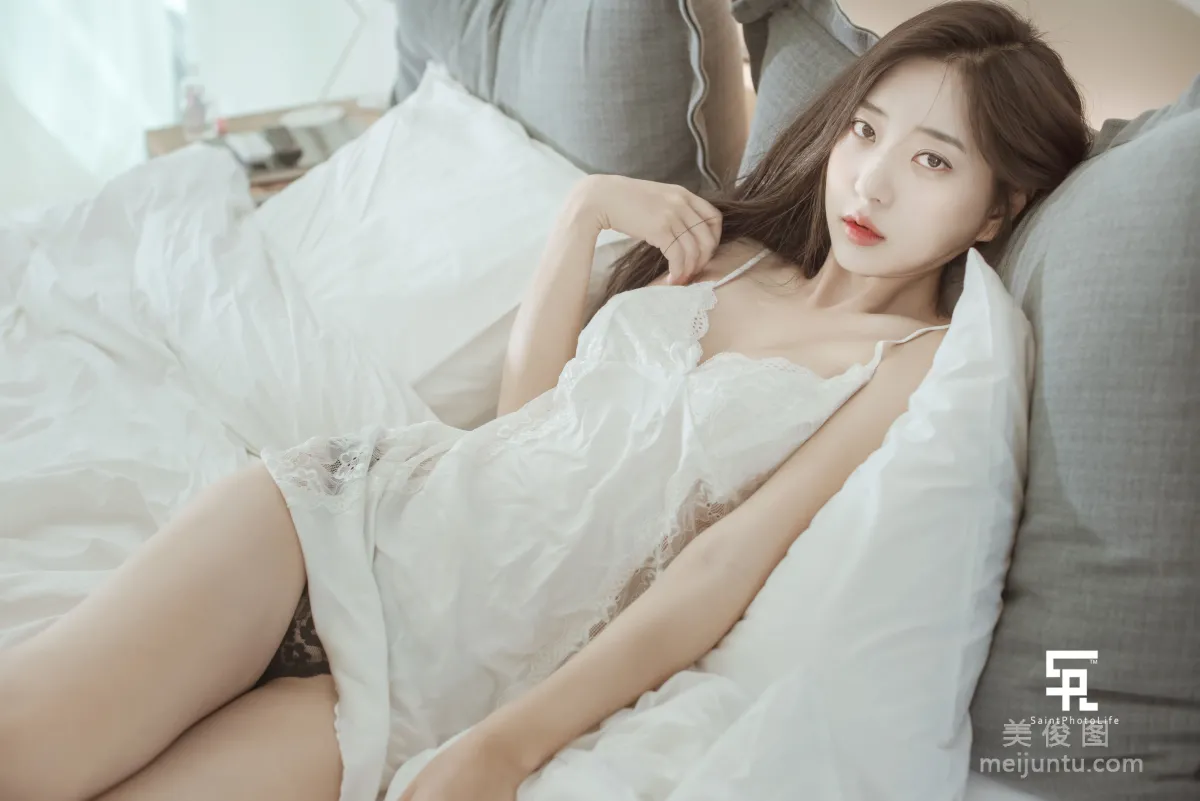 [saintphotolife] 韓國美女Zennyr 《Snow Hotel》 寫真集 35