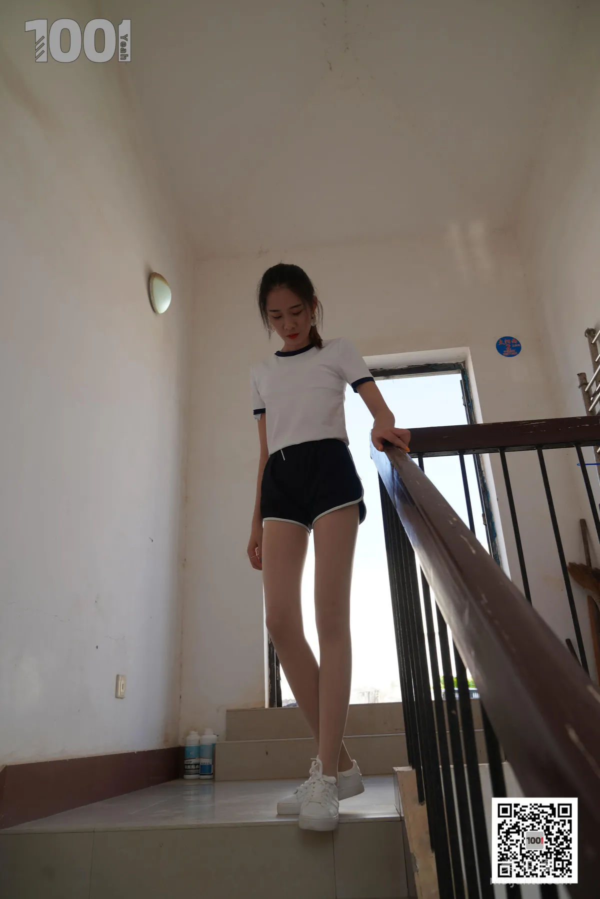 [One Thousand and One Nights] Model Xi Gua, Embracing the Sunlight 4, Nude Stockings Beautiful Legs Photo Set photo 13