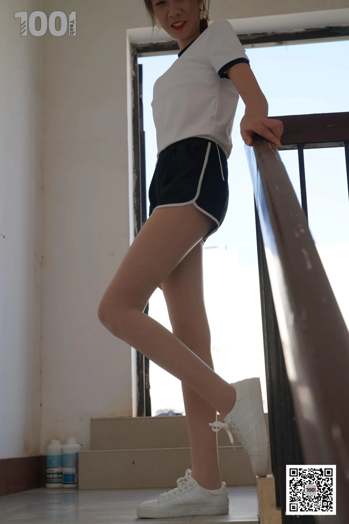 [One Thousand and One Nights] Model Xi Gua, Embracing the Sunlight 4, Nude Stockings Beautiful Legs Photo Set photo 7