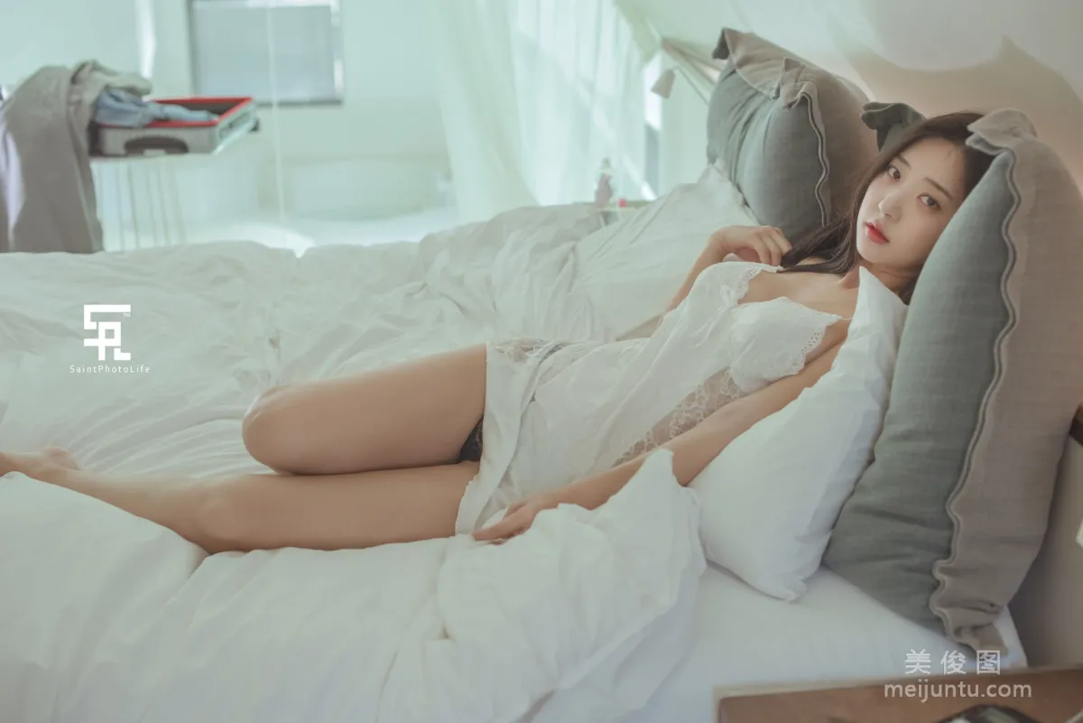 [saintphotolife] 韓國美女Zennyr 《Snow Hotel》 寫真集 34