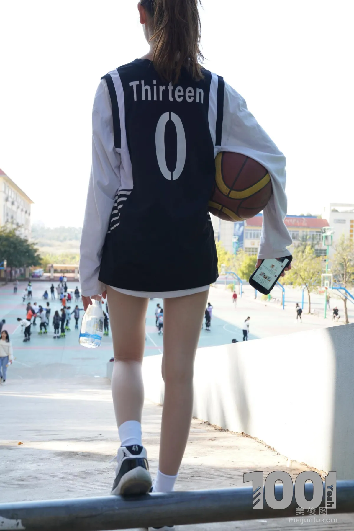 [One Thousand and One Nights] Model: Cao Mei Accompanying Girlfriend to Play Basketball 1 Photo Set photo 10