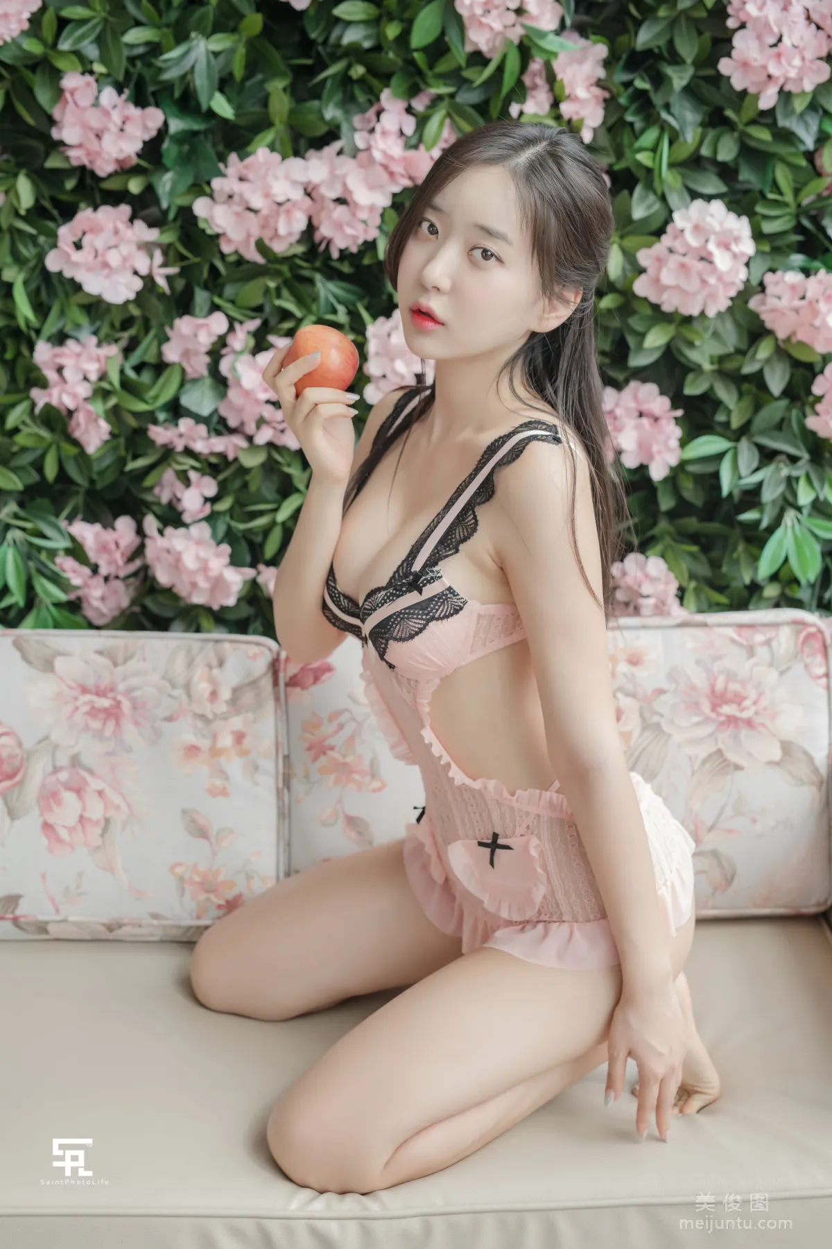 Shin Jae Eun: Web Idols tenderly photo 8