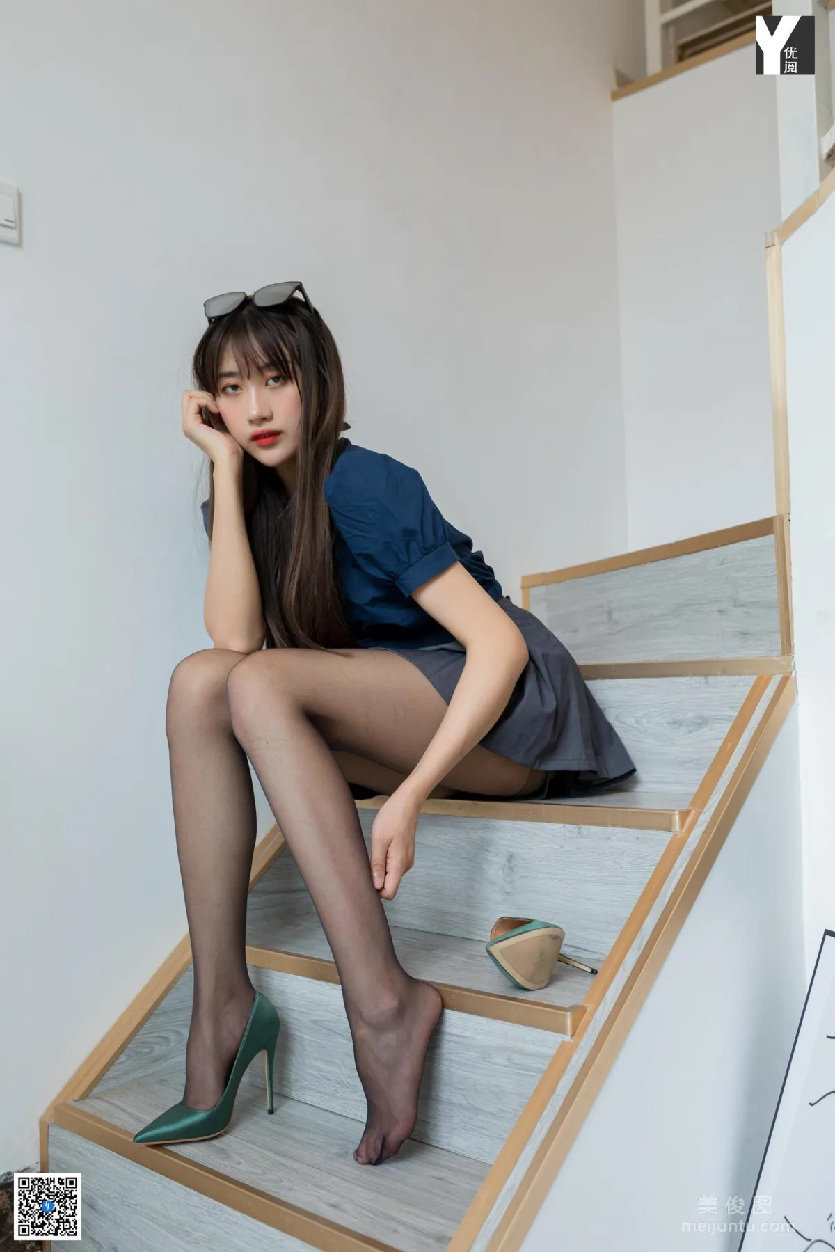 Xia Xia: IESS photo 75