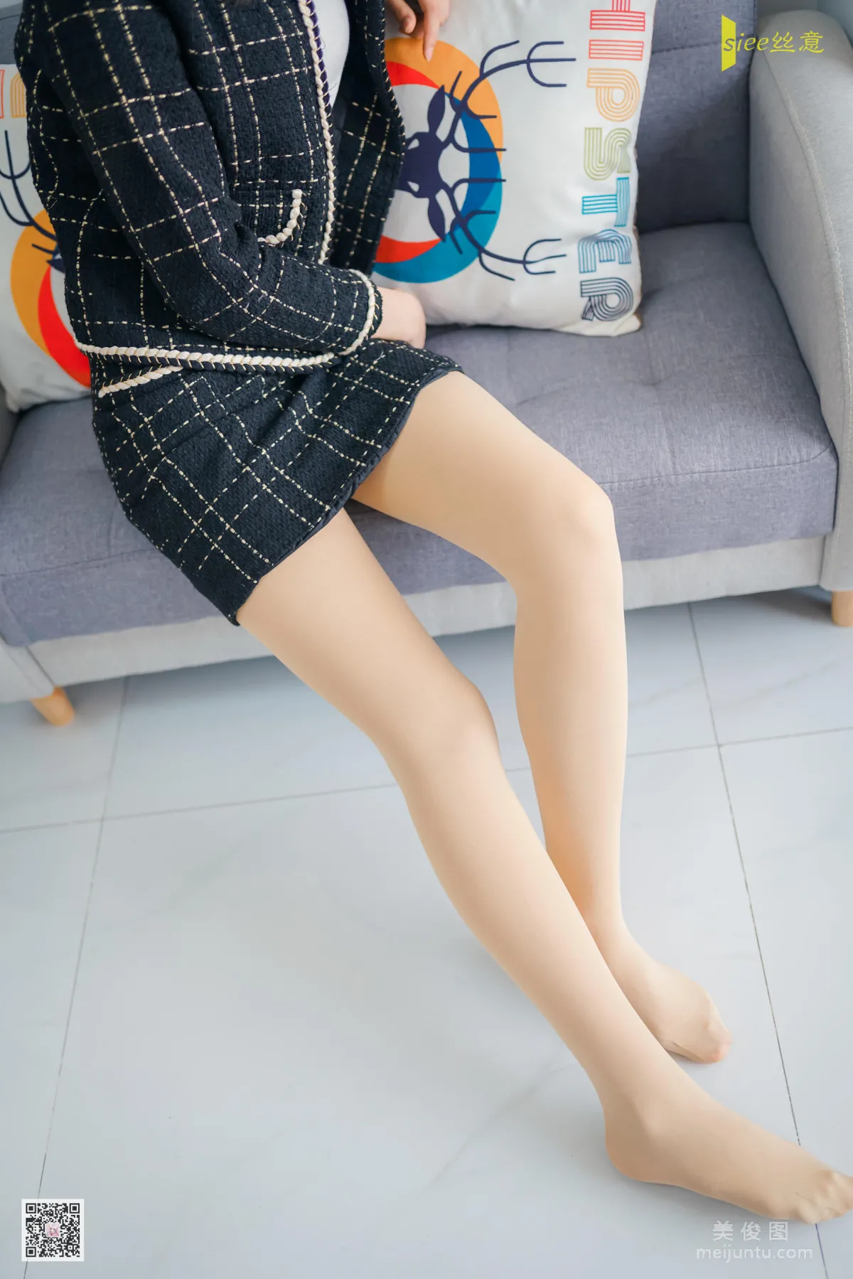 [丝意SIEE] No.451 荣荣 《那一刻，情为之往》 写真集1