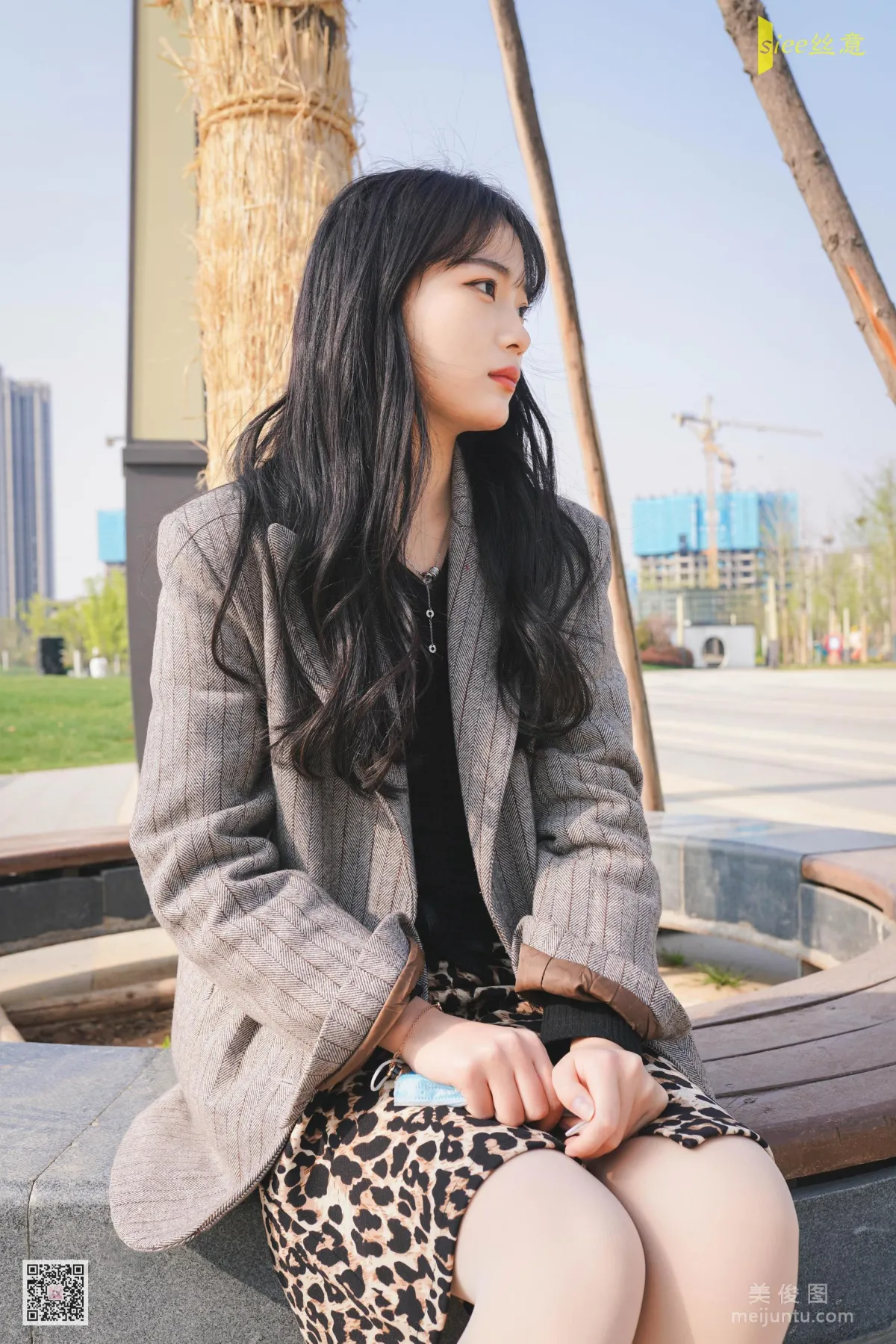 [丝意SIEE] No.439 筠筠 《春潮，摆脱羁绊》 写真集72