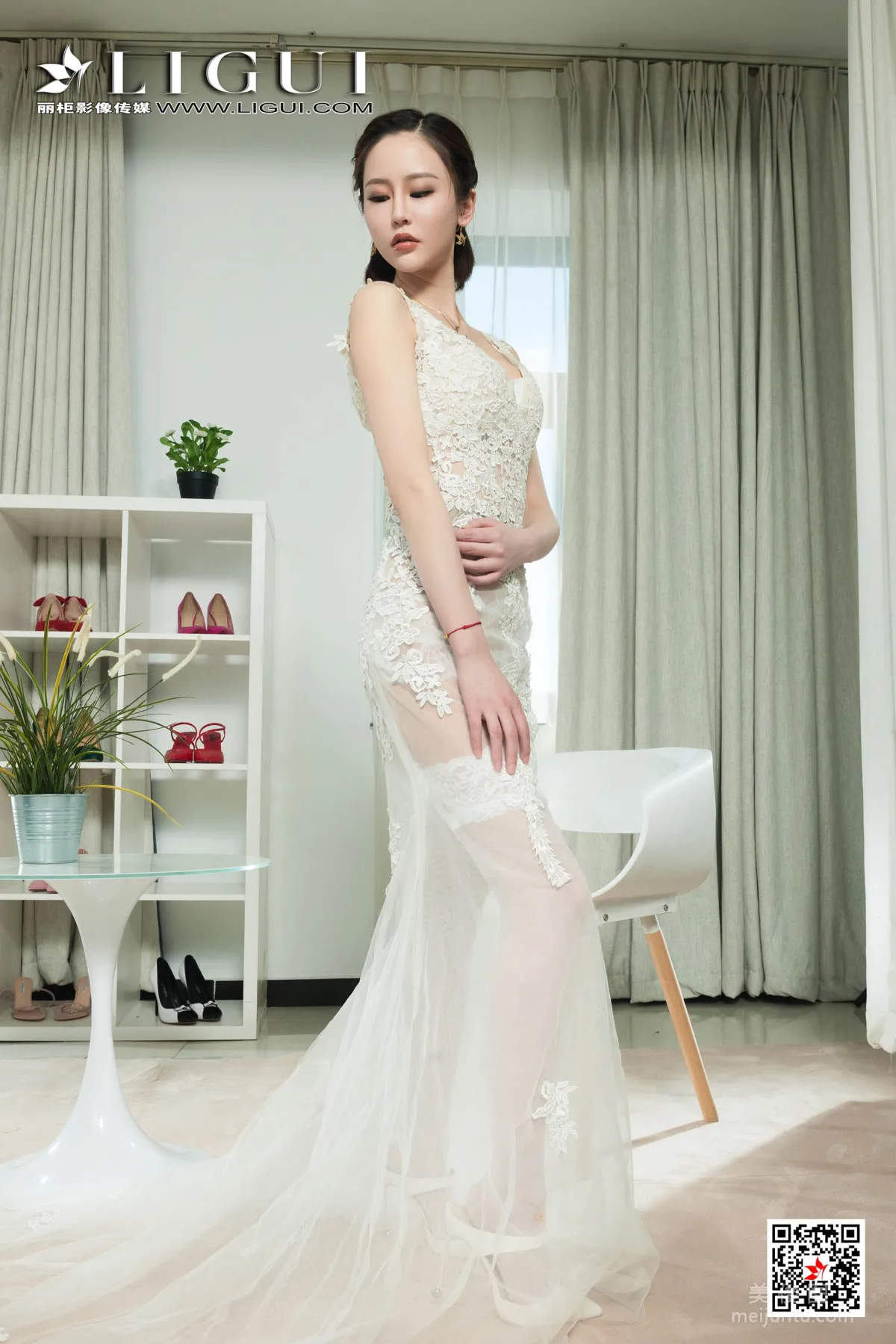 [丽柜Ligui] Model 洋洋 《婚纱美束》 写真集32
