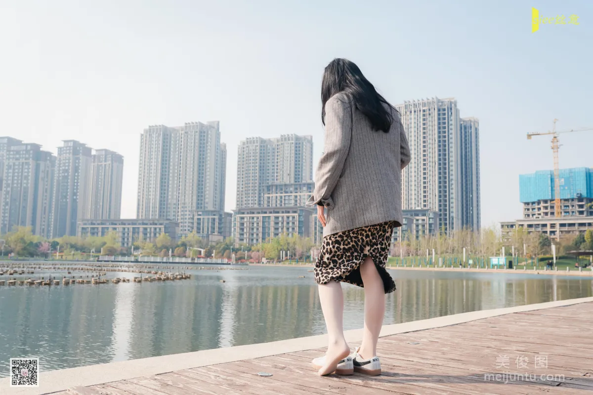[丝意SIEE] No.448 筠筠 《烟波新漾》 写真集1