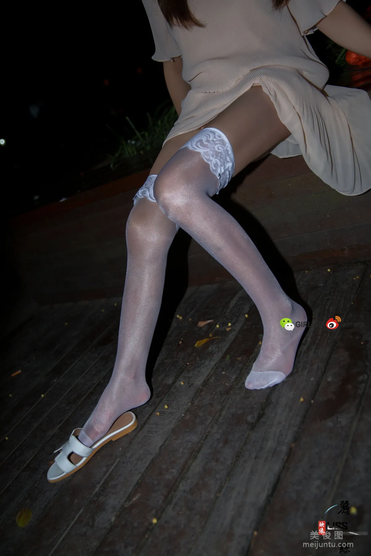 [丽丝映像GIRLISS] 《夜色里的蕾丝》 写真集10