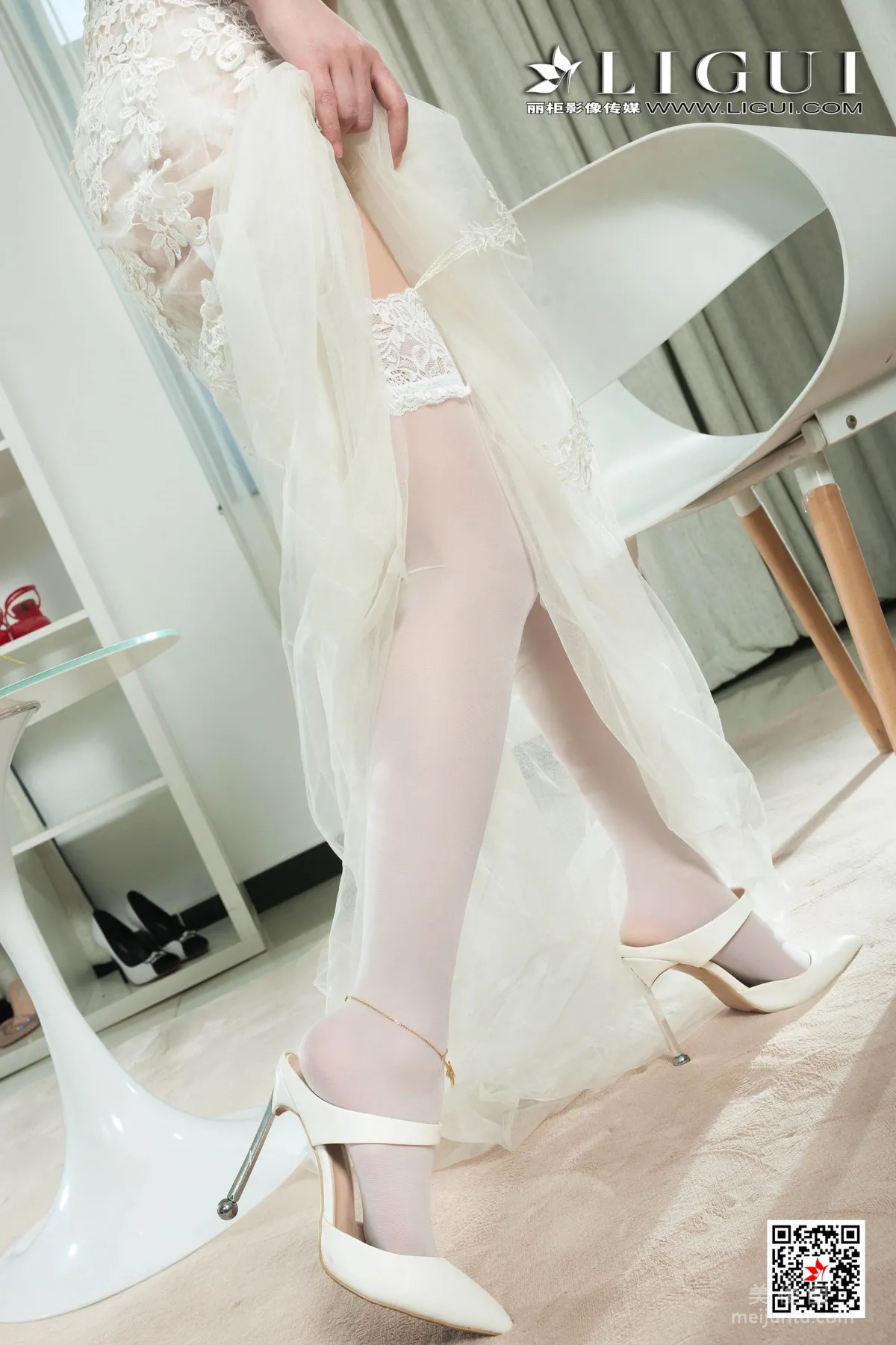 [丽柜Ligui] Model 洋洋 《婚纱美束》 写真集13