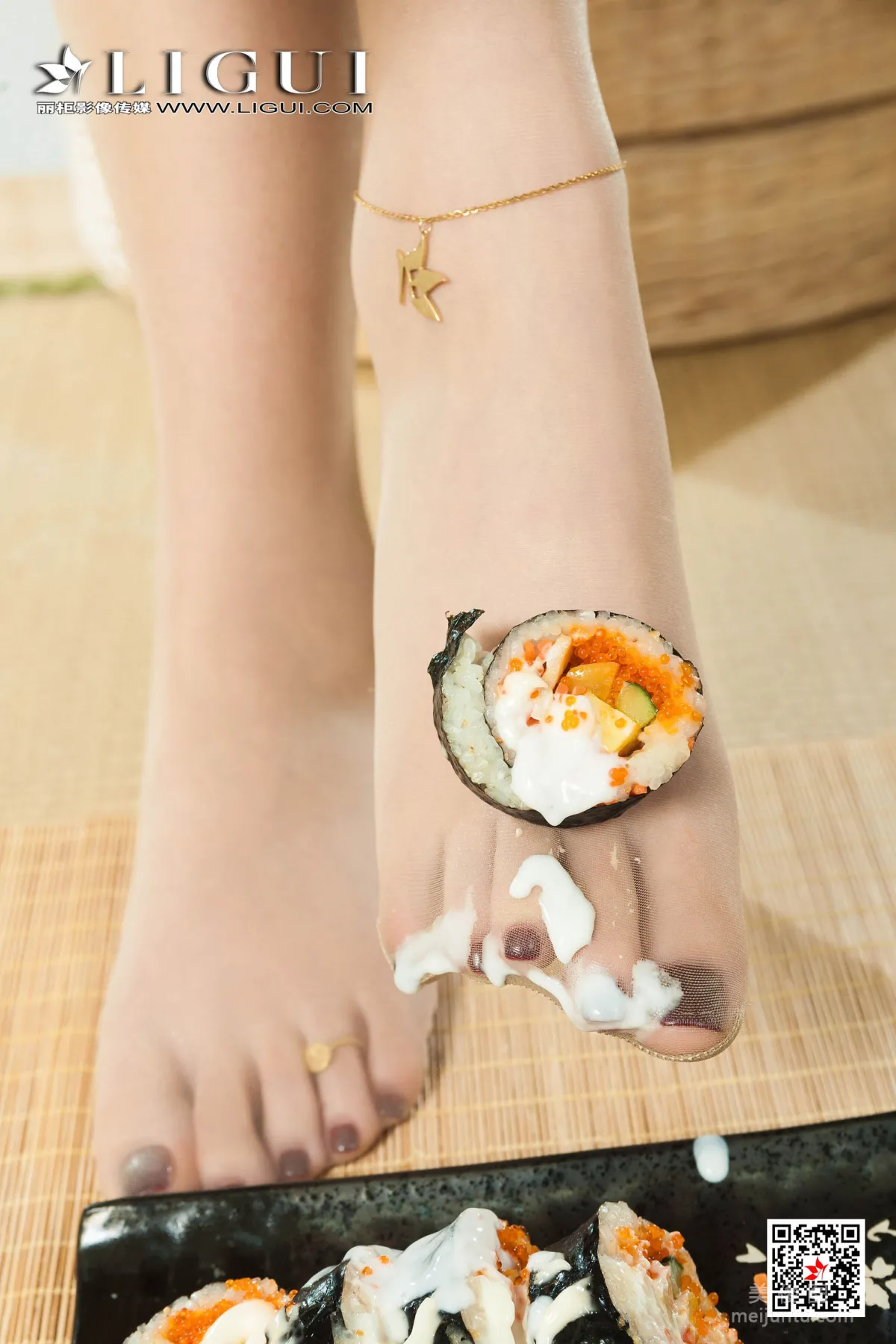 [麗櫃Ligui] Model 陽陽 《美味肉絲美足》 寫真集 31