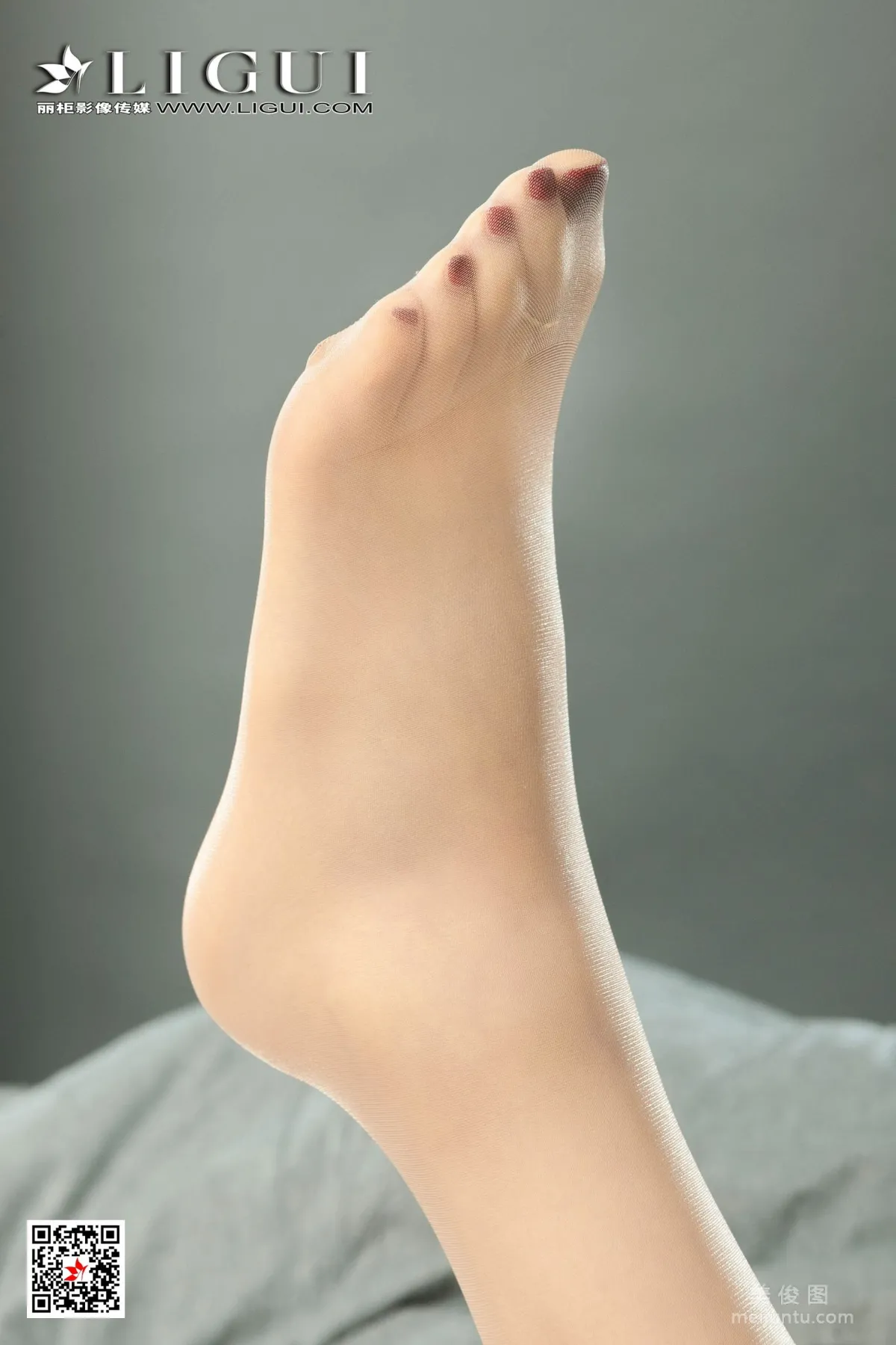 [丽柜Ligui] Model 安安 《肉丝袜诱惑》 写真集6