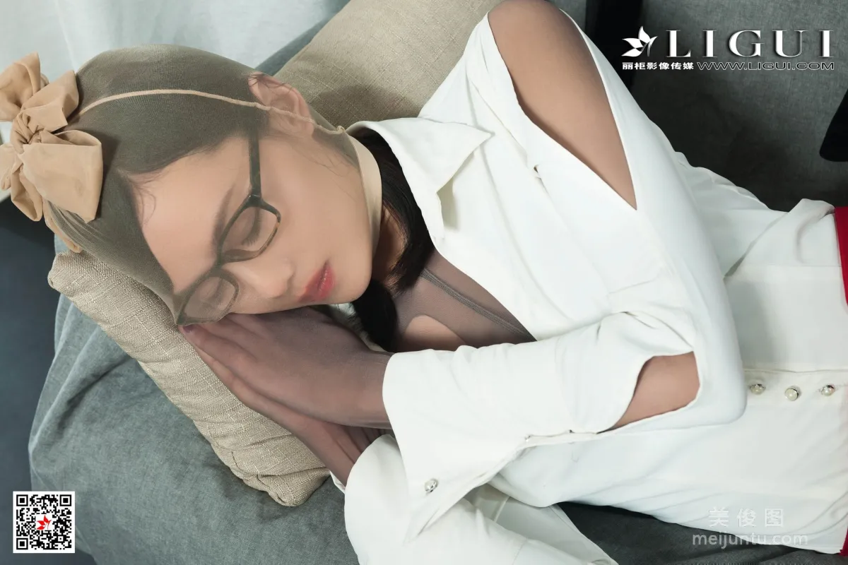 [丽柜美束Ligui] Model 敏儿 《丝袜迷情》 写真集50