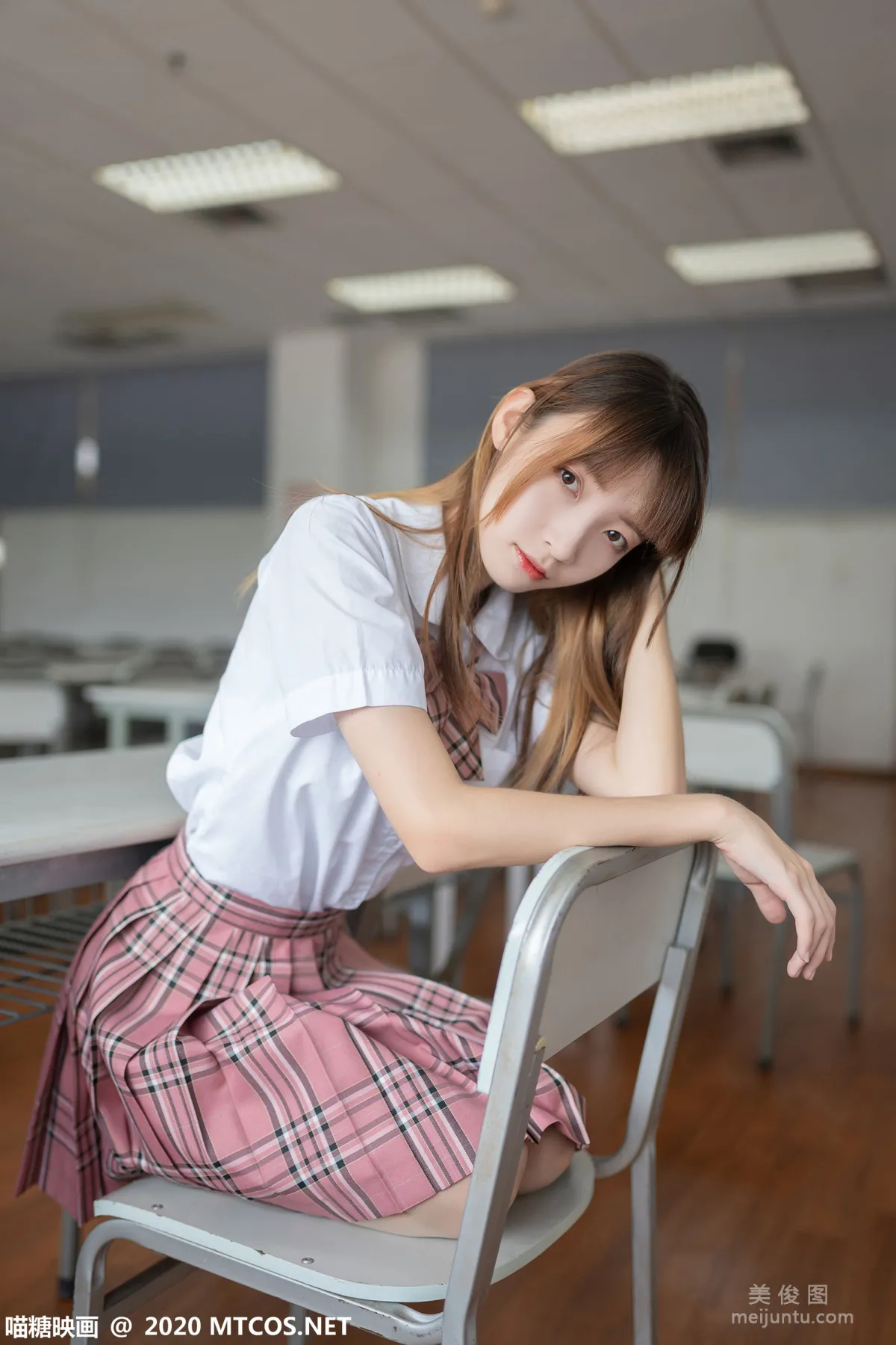 [喵糖映画] JKL.009 《粉格JK制服》 写真集45