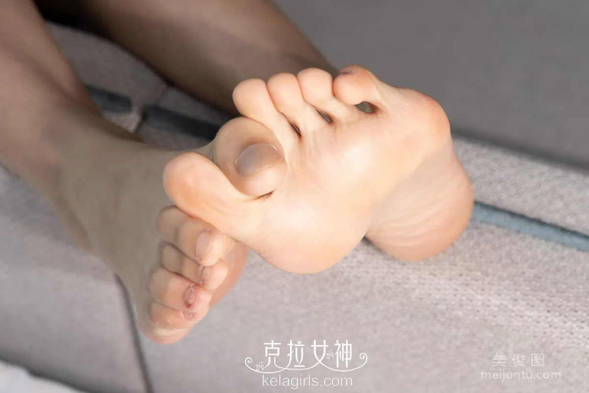[克拉女神Kelagirls]  苏展 《名媛赤足》 写真集23
