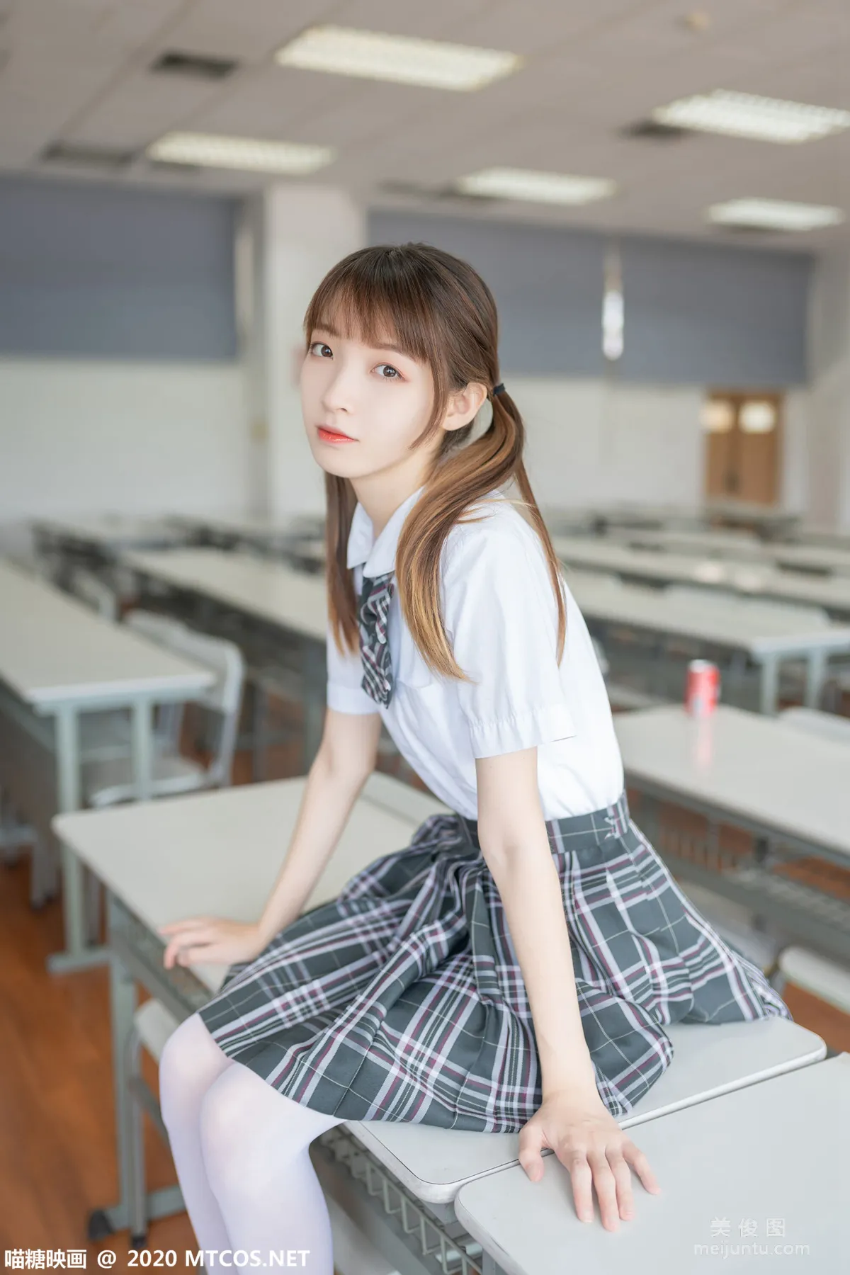[喵糖映画] JKL.008 《夏季JK制服》 写真集34