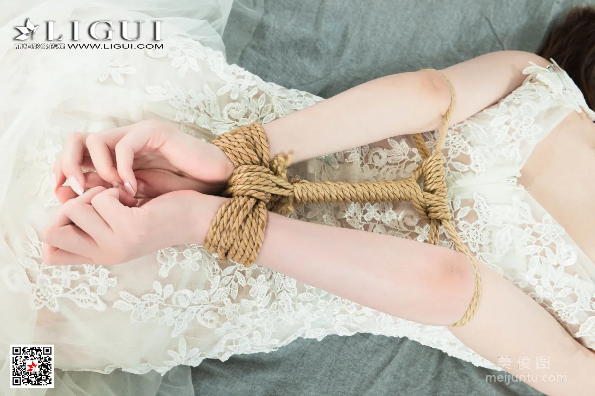 [丽柜Ligui] Model 天天 《蕾丝婚纱美束》 写真集56