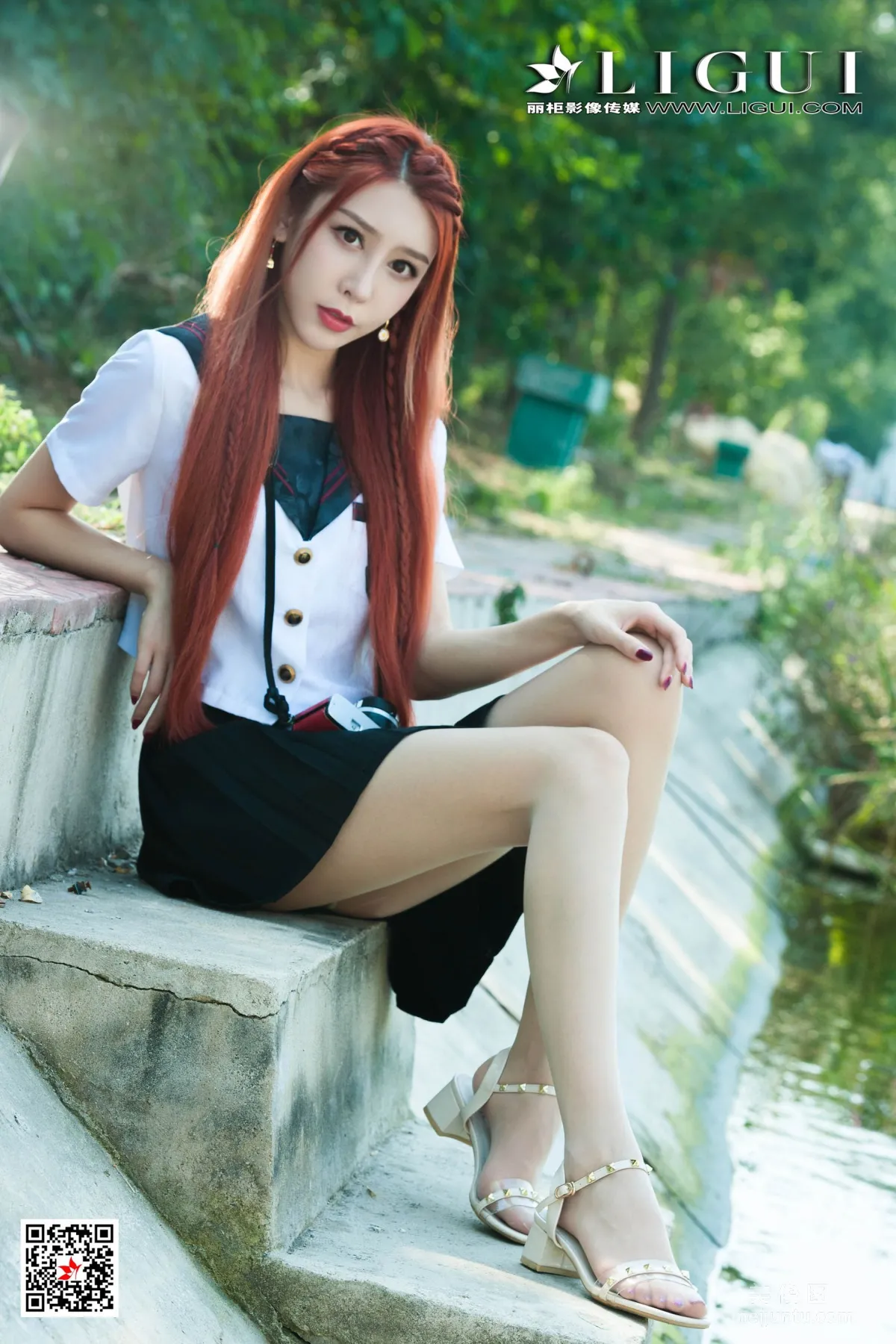 [丽柜Ligui] Model 兔子 《极品校花丝足》 写真集8