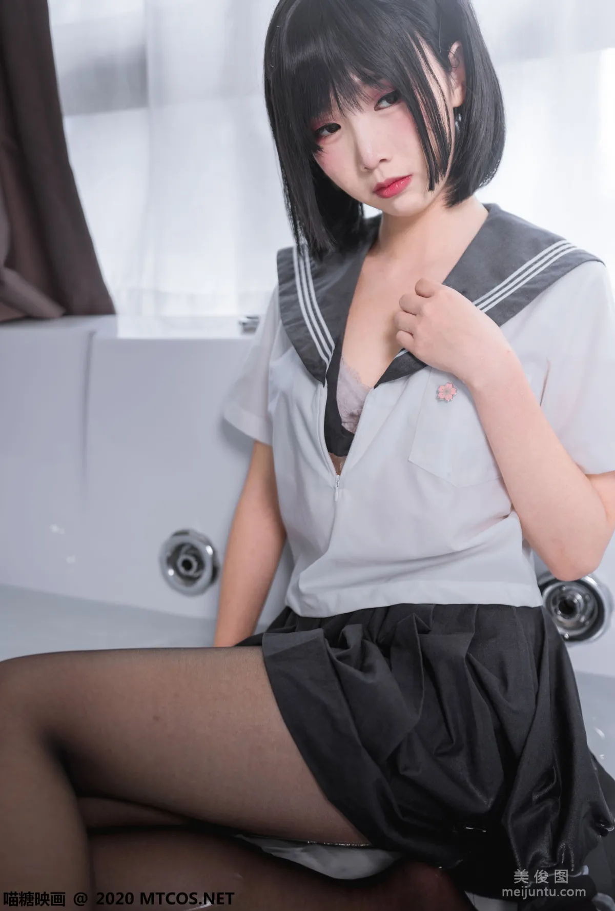 [喵糖映畫] JKL.017 《黑絲JK制服》 寫真集 17