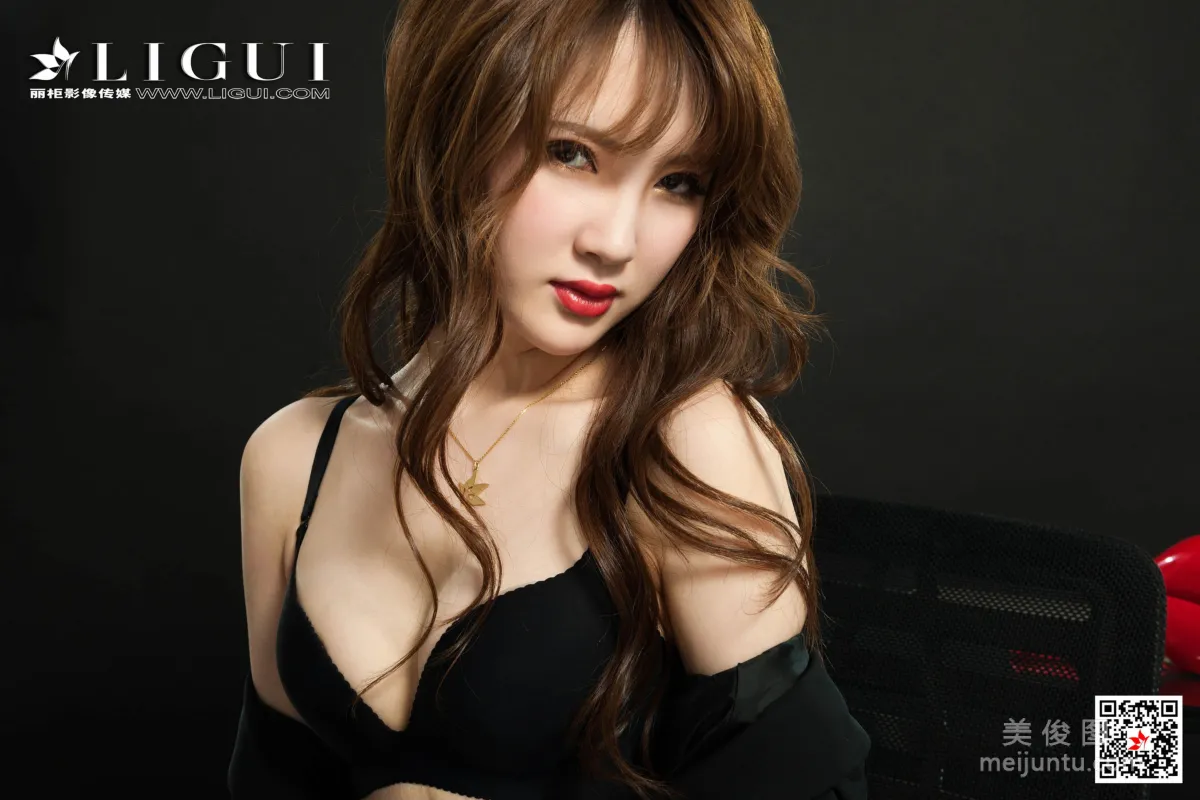 Tian Tian: Ligui Model photo 60