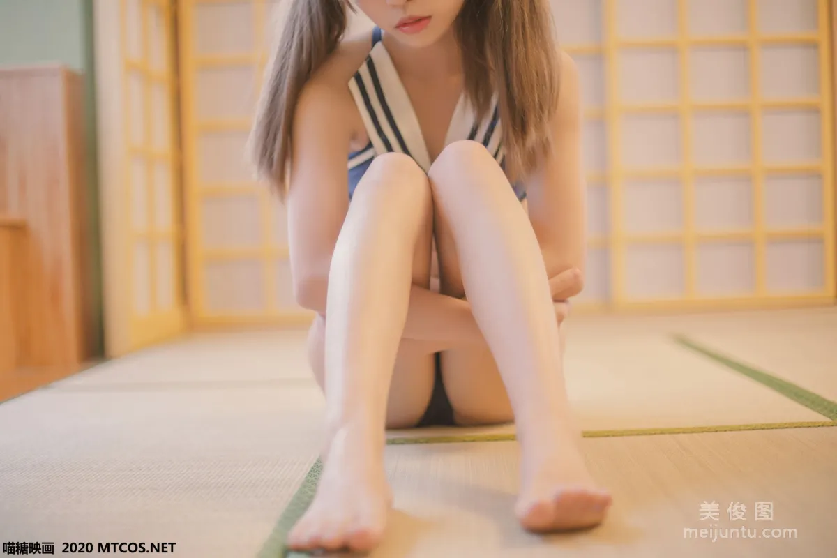[喵糖映画] VOL.153 《蓝白泳衣》 写真集10