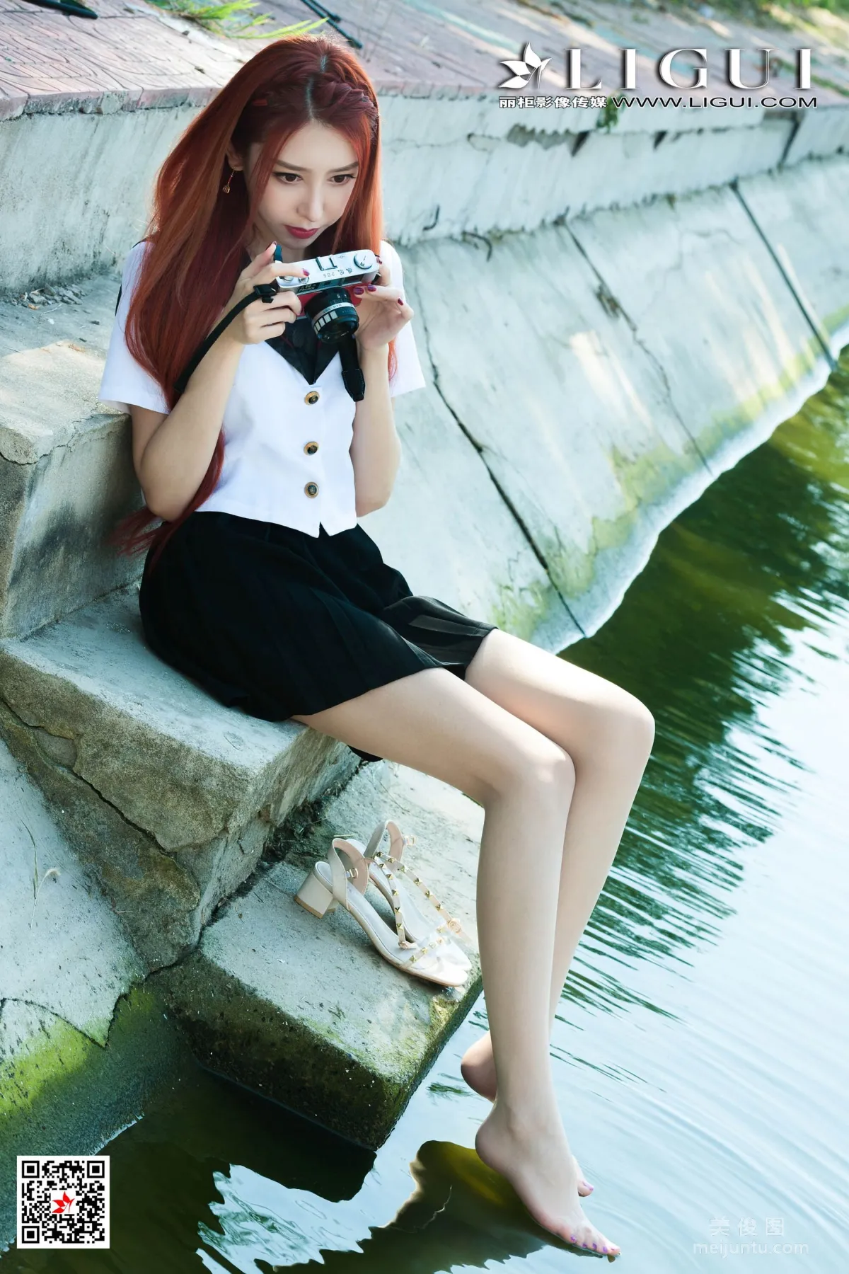 [丽柜Ligui] Model 兔子 《极品校花丝足》 写真集10