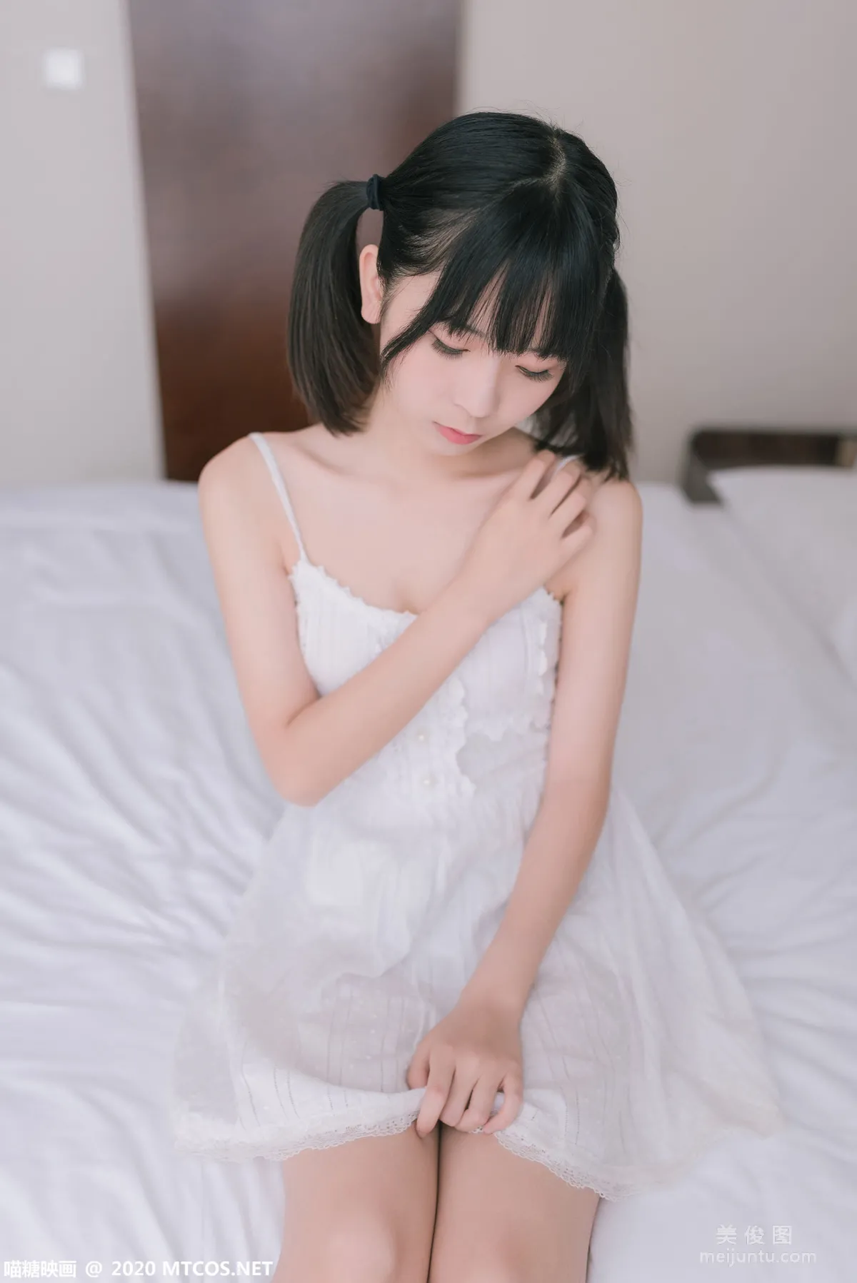 [喵糖映畫] VOL.177 《白裙少女》 寫真集 3