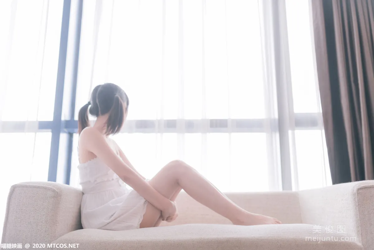 [喵糖映画] VOL.177 《白裙少女》 写真集44