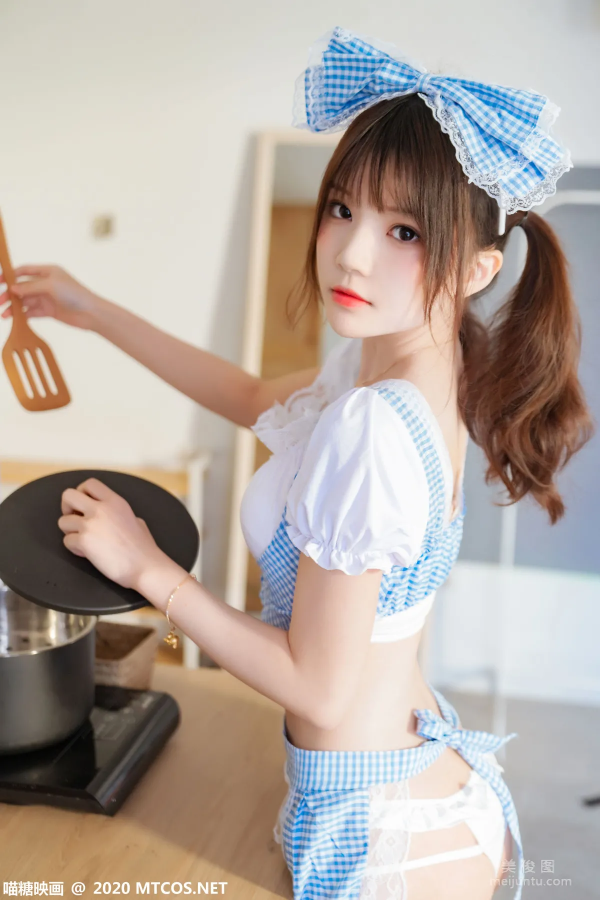 [喵糖映画] VOL.190 《娇妻厨娘》 写真集1