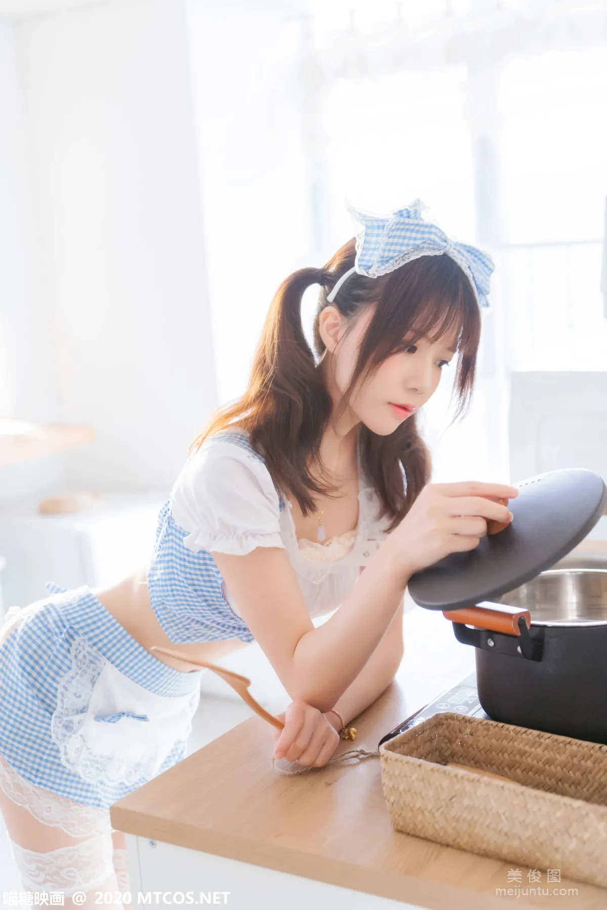[喵糖映画] VOL.190 《娇妻厨娘》 写真集3