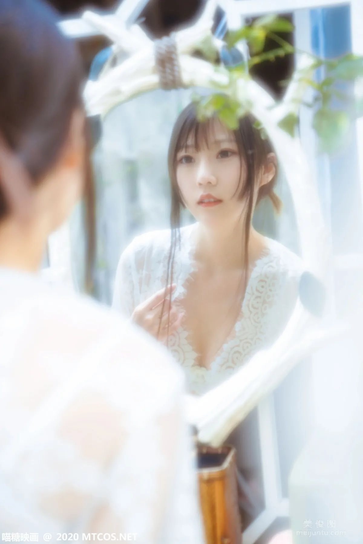 [喵糖映画] VOL.197 《白裙轻纱》 写真集2