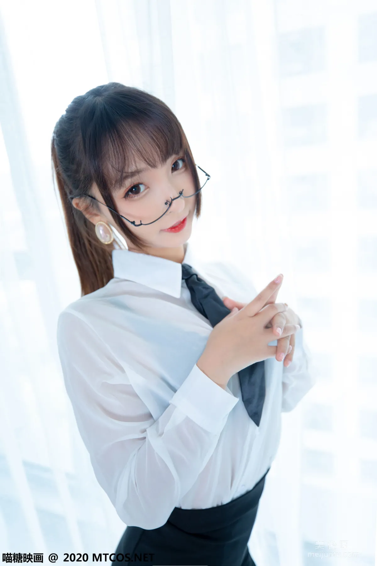 [喵糖映畫] VOL.202 《OL制服裙》 寫真集 1